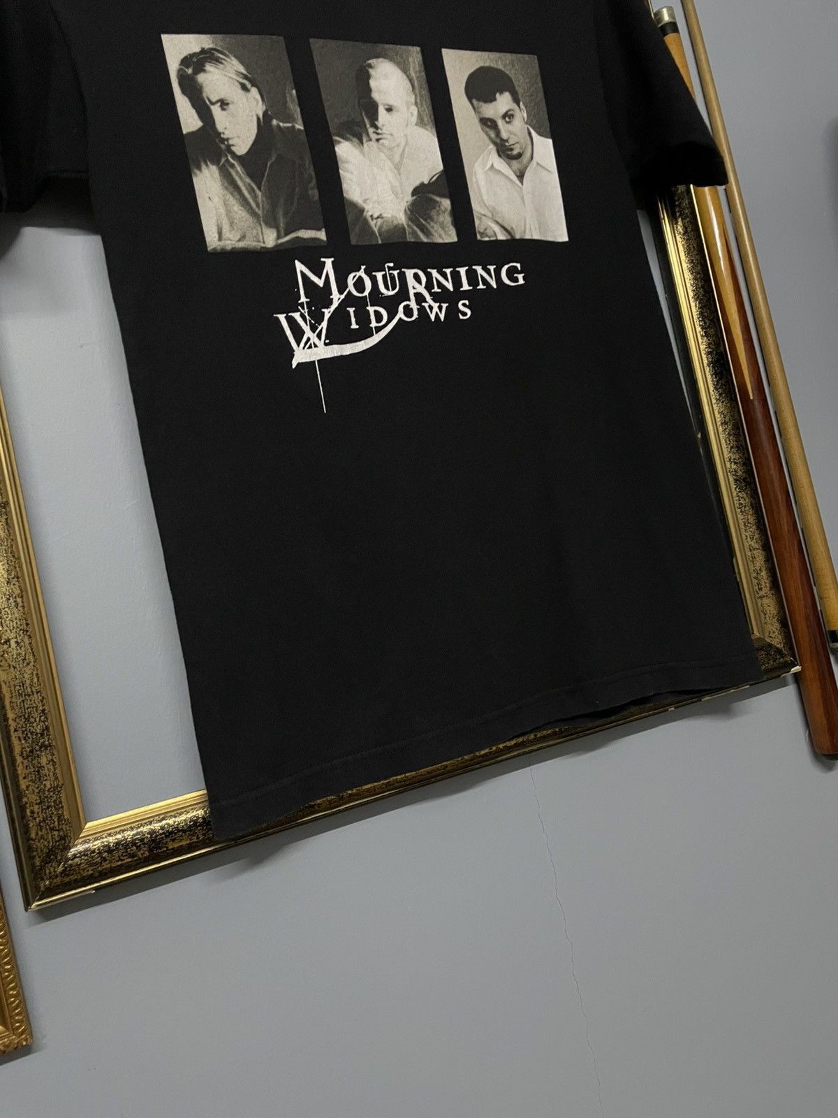 Vintage Vintage 1999 Mourning Widows Japan Tour Rare Find Tshirt Size US M / EU 48-50 / 2 - 6 Thumbnail