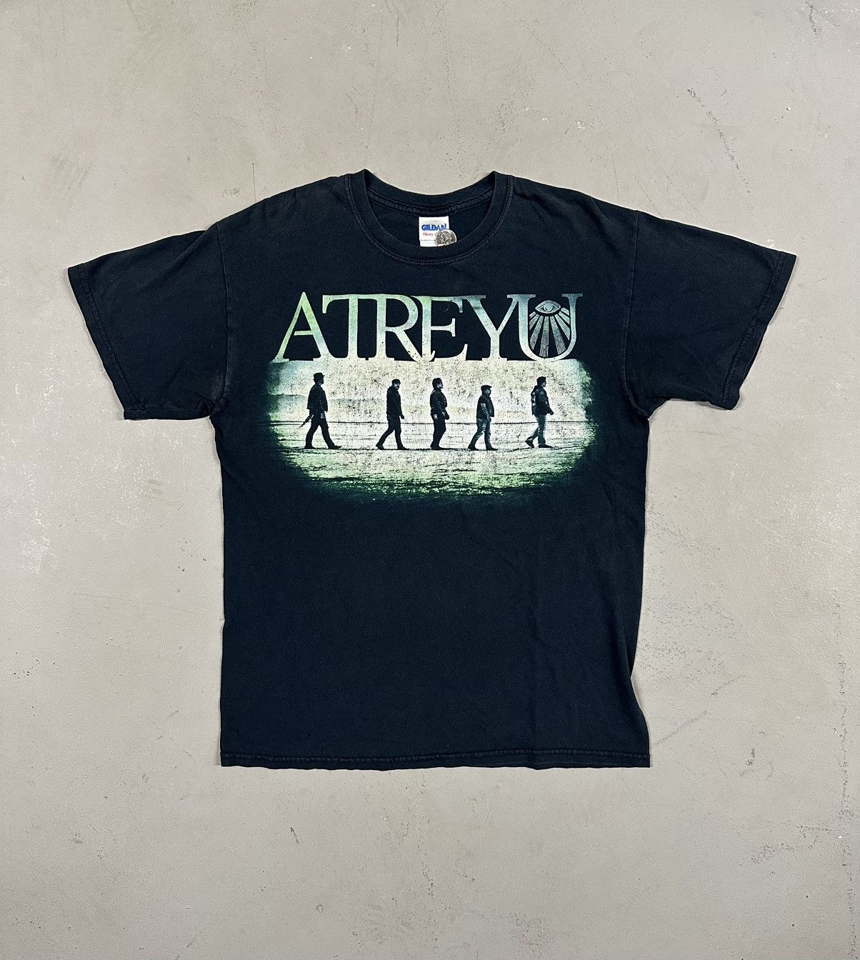 Band Tees × Vintage Vintage 2012 Y2K Atreyu Band Tour Tee Size Medium Size US M / EU 48-50 / 2 - 1 Thumbnail