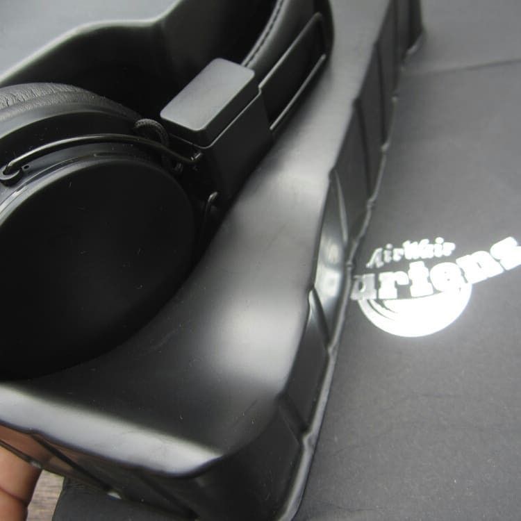 Dr. Martens dr martens headphone BNIB brand new in box of dr martens new Size ONE SIZE - 2 Thumbnail