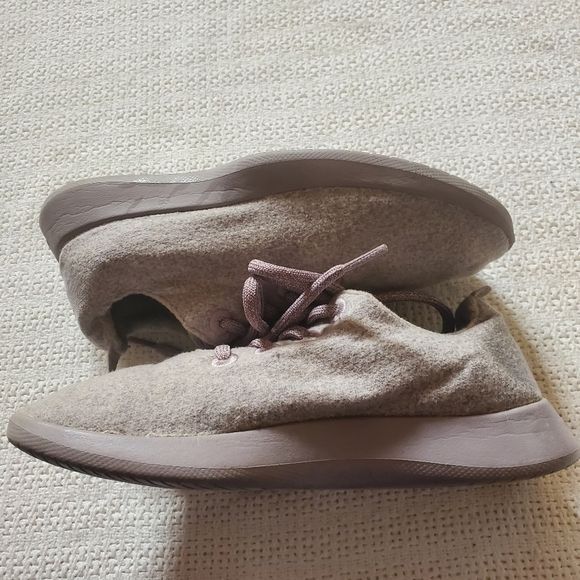 Allbirds Allbirds Wool Runner Soft Gray Sz. 7 Shoes Size US 7 / IT 37 - 4 Thumbnail