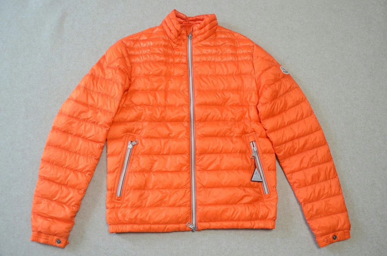 Moncler Moncler orange lightweight down logo S unisex jacket Size US S / EU 44-46 / 1 - 1 Thumbnail
