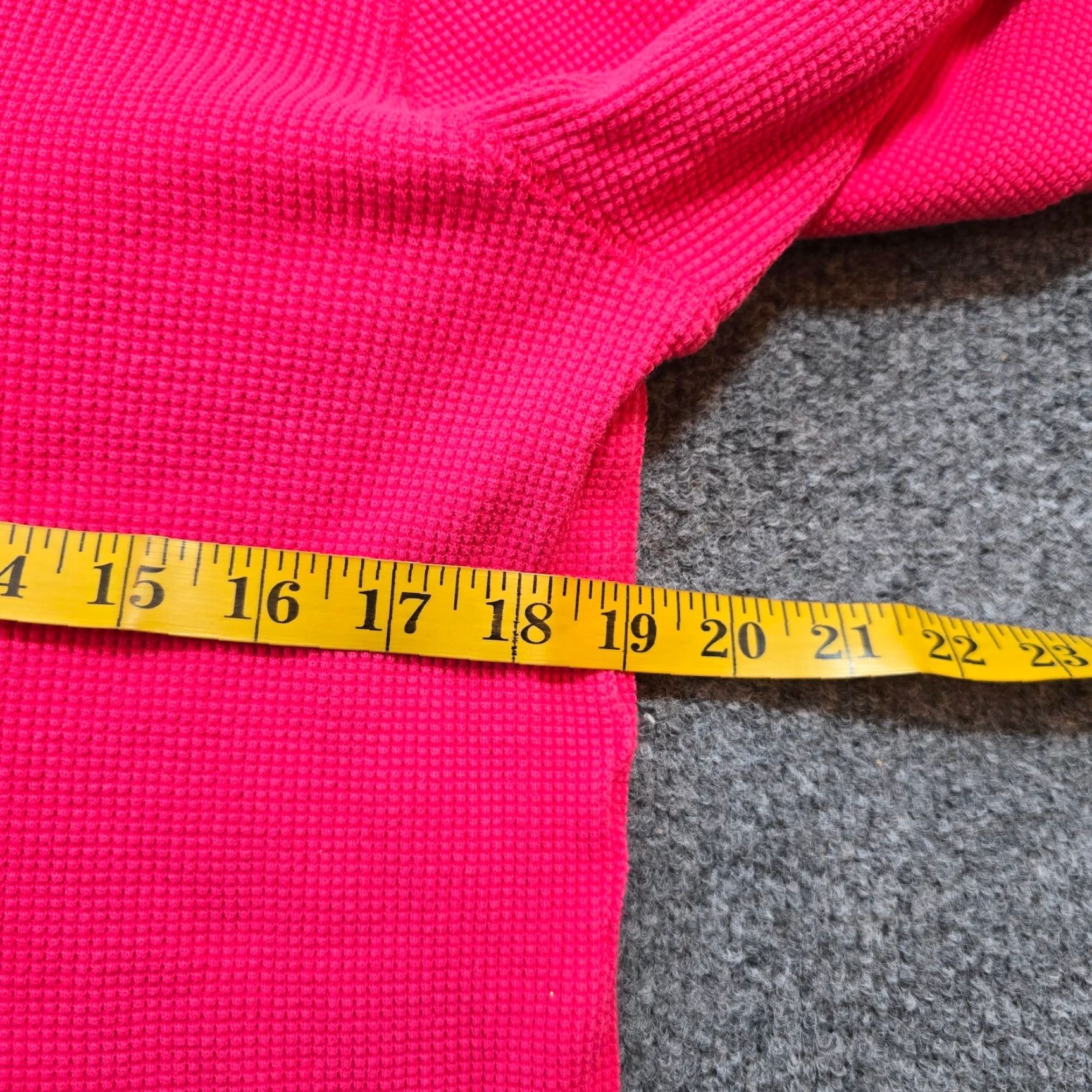 Quacker Factory Quacker Factory Top Womens L Pink Red Thermal Knit Rhinestones Casual Blouse Size L / US 10 / IT 46 - 6 Thumbnail