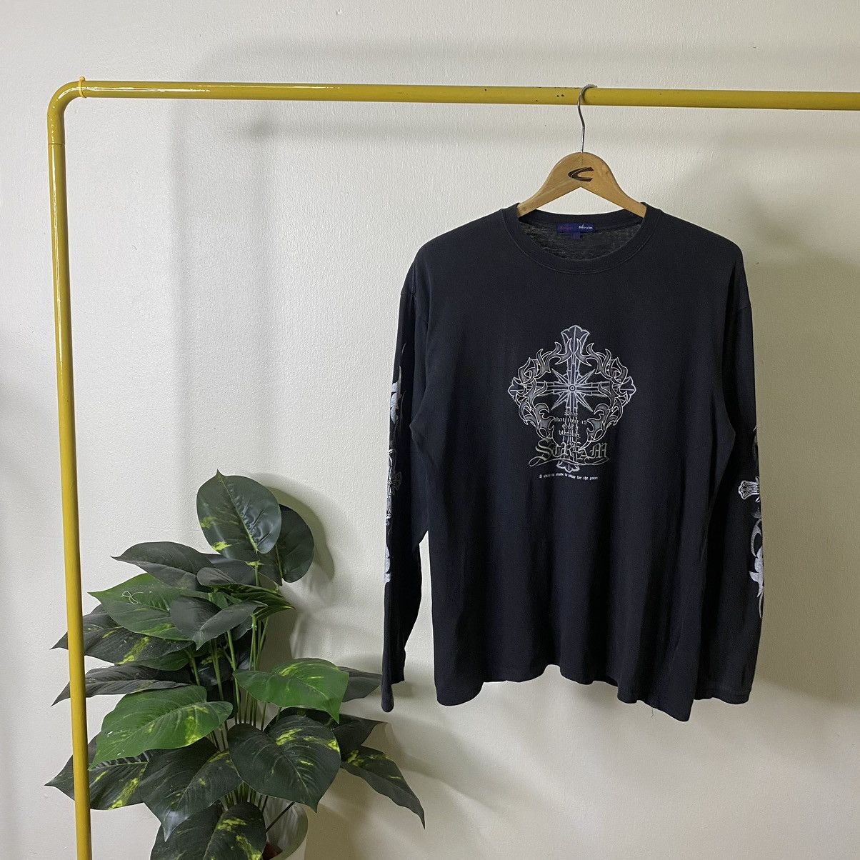 Affliction × If Six Was Nine × Japanese Brand Movin Chrome Heart Cross Style Nice Sleeves Detailing LS Tee Size US M / EU 48-50 / 2 - 1 Thumbnail