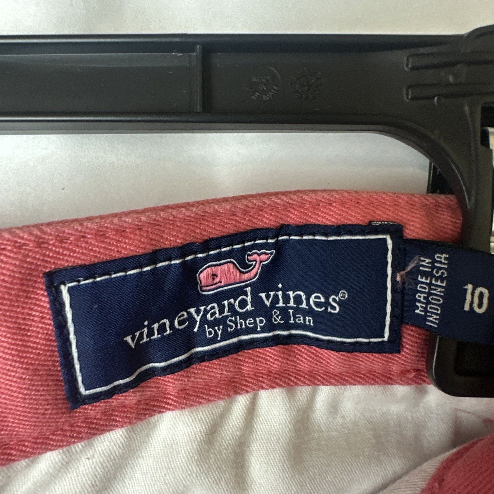 Vineyard Vines Vineyard Vines Chino Pants Mens size 10 Pink Club Pants Size US 26 / EU 42 - 8 Thumbnail