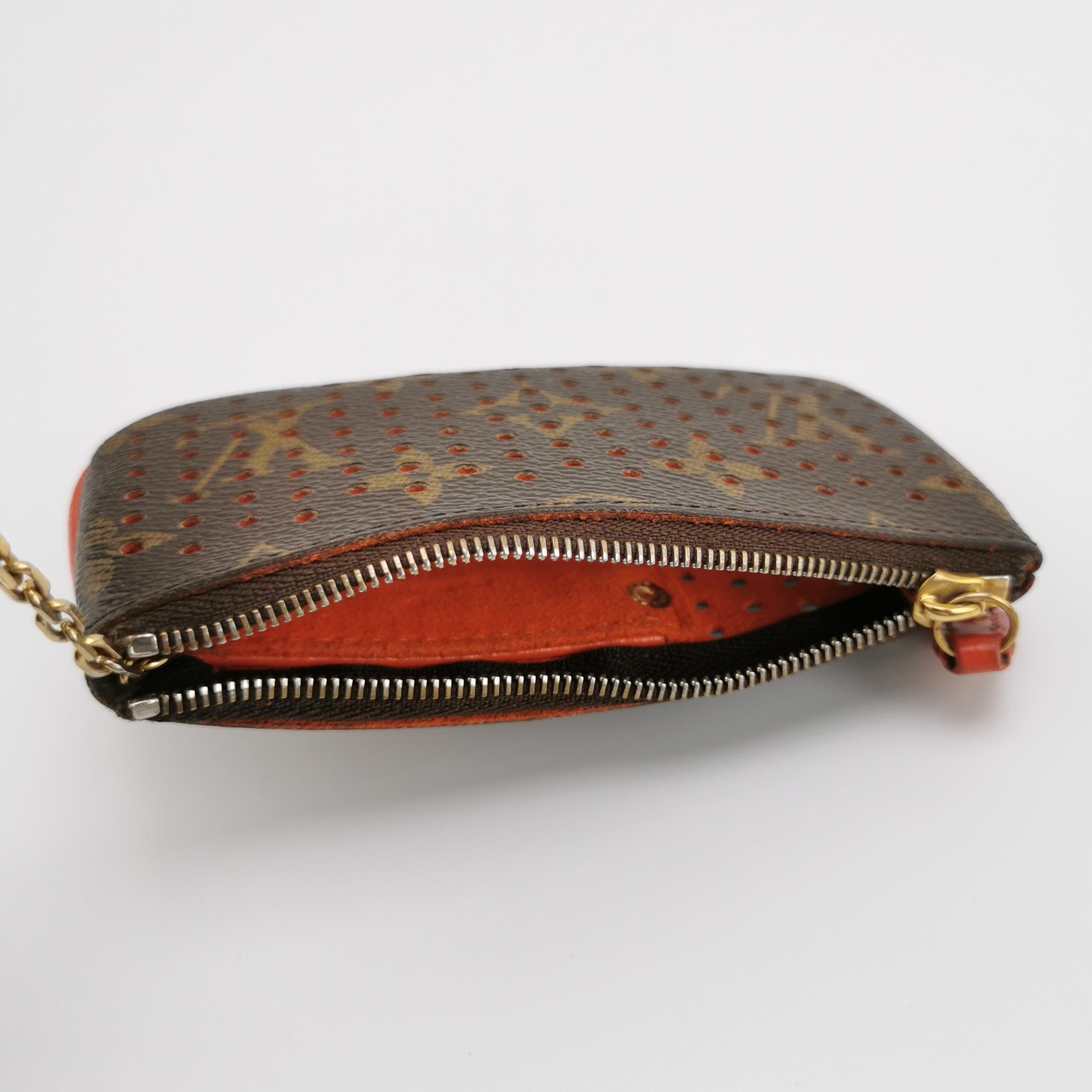 Louis Vuitton Louis Vuitton (LV) Monogram Print Hollow Zipper Coin Purse Size ONE SIZE - 5 Thumbnail