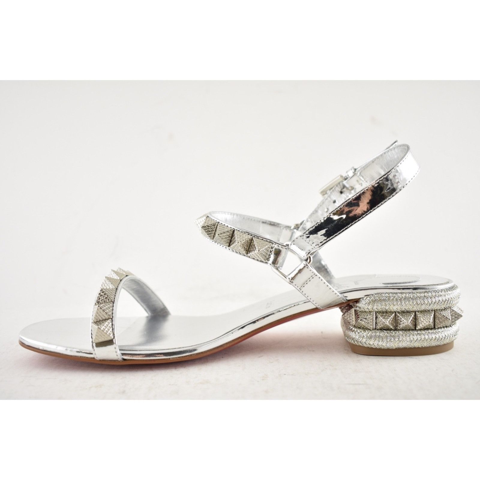 Christian Louboutin Christian Louboutin Pyrasand Silver Sandal 38.5 Size US 8.5 / IT 38.5 - 13 Thumbnail