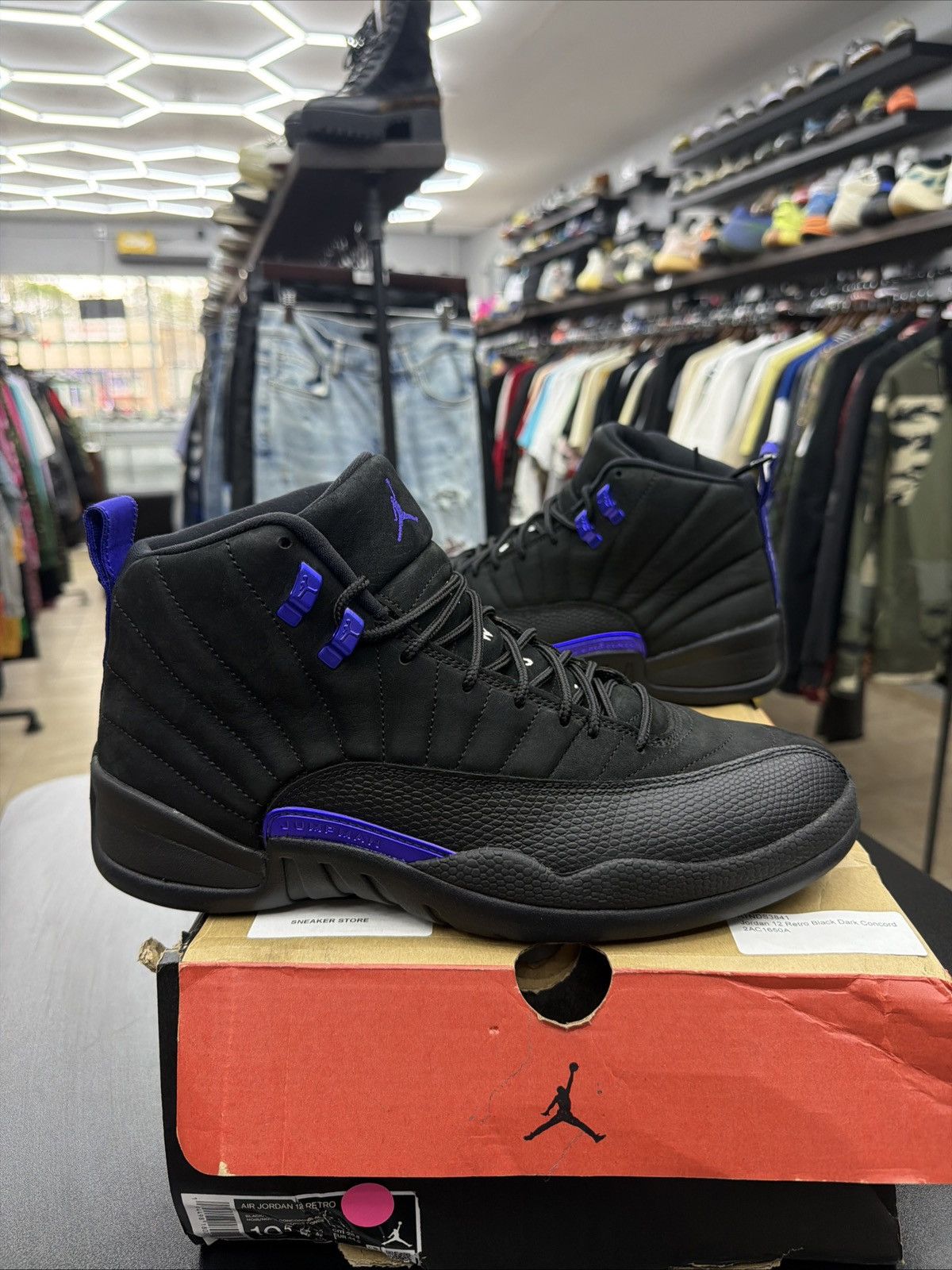 Jordan Brand Size 10.5 - Air Jordan 12 Retro Dark Concord Used OG All Size US 10.5 / EU 43-44 - 1 Thumbnail