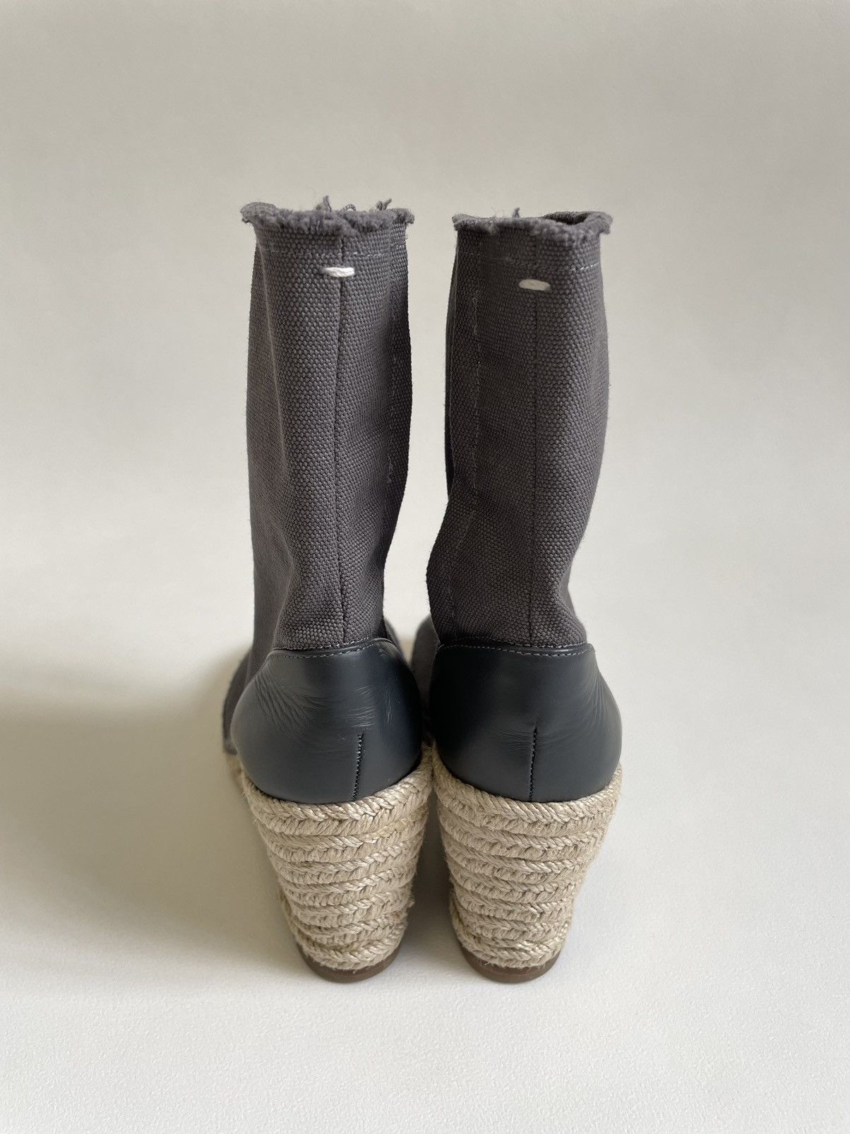 Maison Margiela Gray Canvas ‘Espadrille’ Tabi Boots Size US 7 / IT 37 - 14 Thumbnail