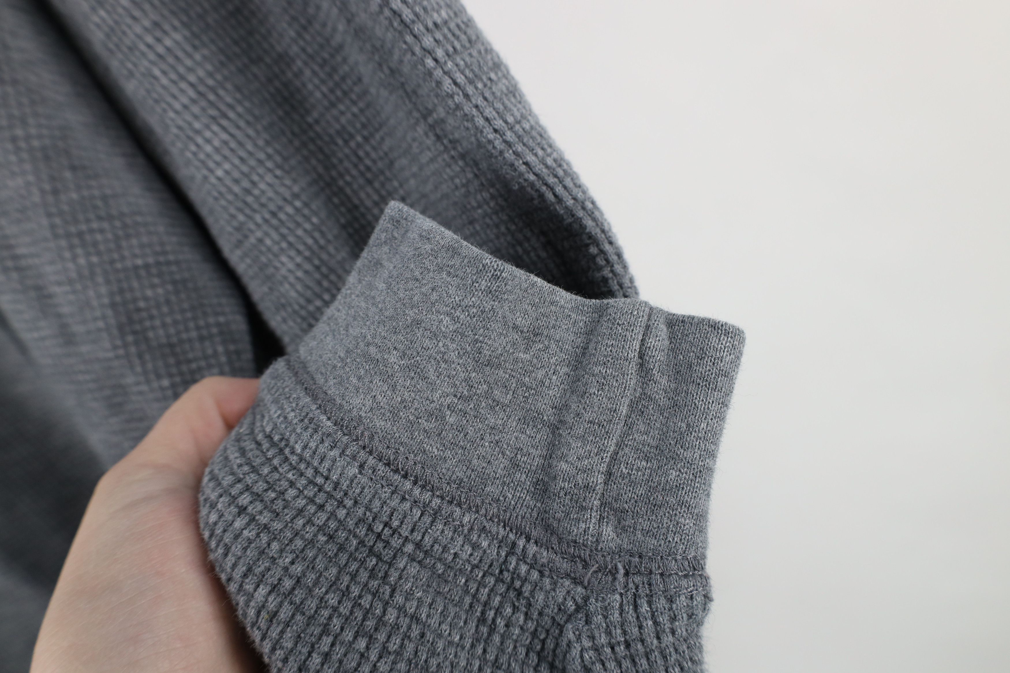 Eddie Bauer × Vintage Vintage 90s Eddie Bauer Waffle Knit Long Sleeve T-Shirt Size US S / EU 44-46 / 1 - 8 Thumbnail