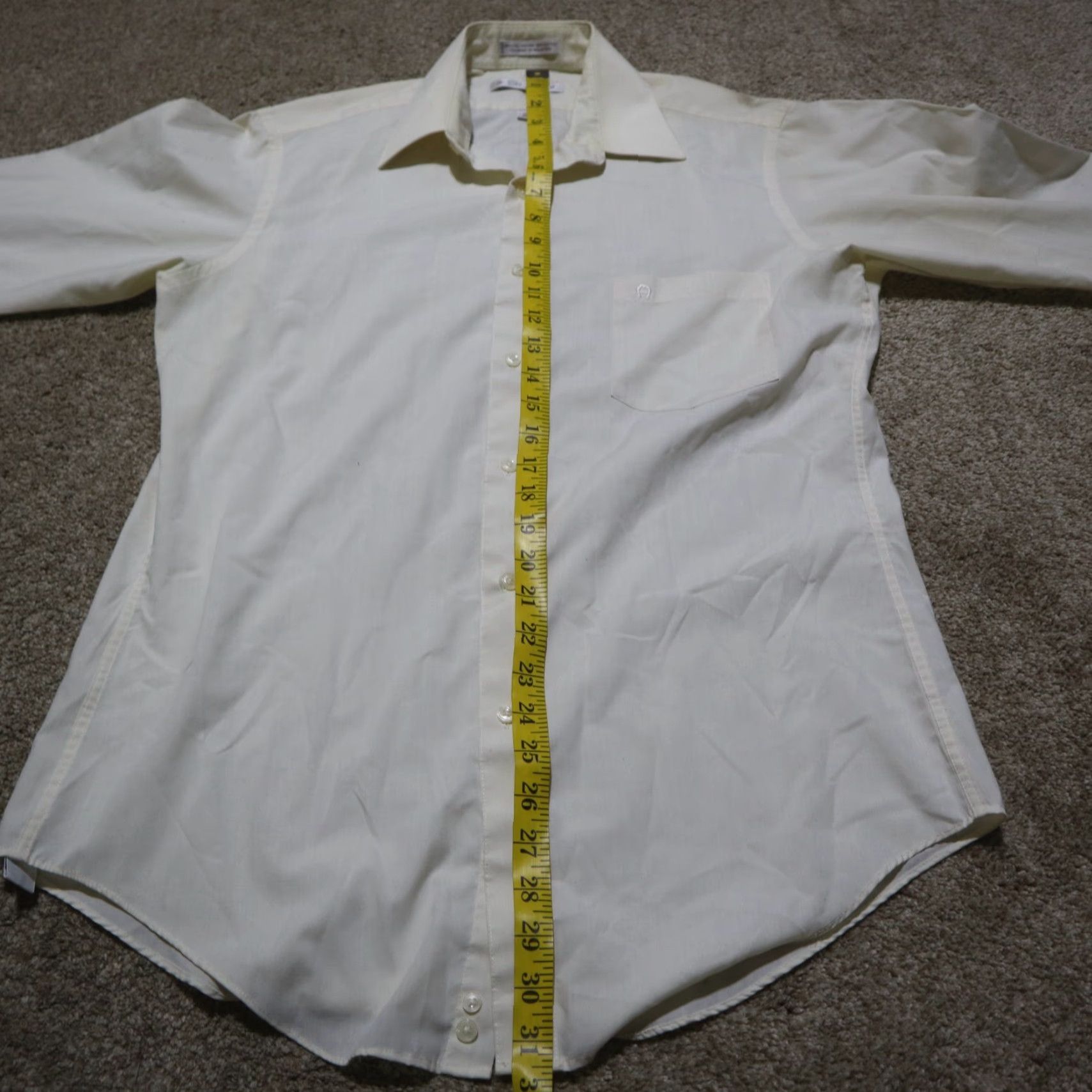 Etienne Aigner Etienne Aigner Shirt Dress Shirt Beige Solid Button-Down Long Sleeve Men Size 15.5 32/33 Collared Button Down Denim? Size US M / EU 48-50 / 2 - 6 Thumbnail