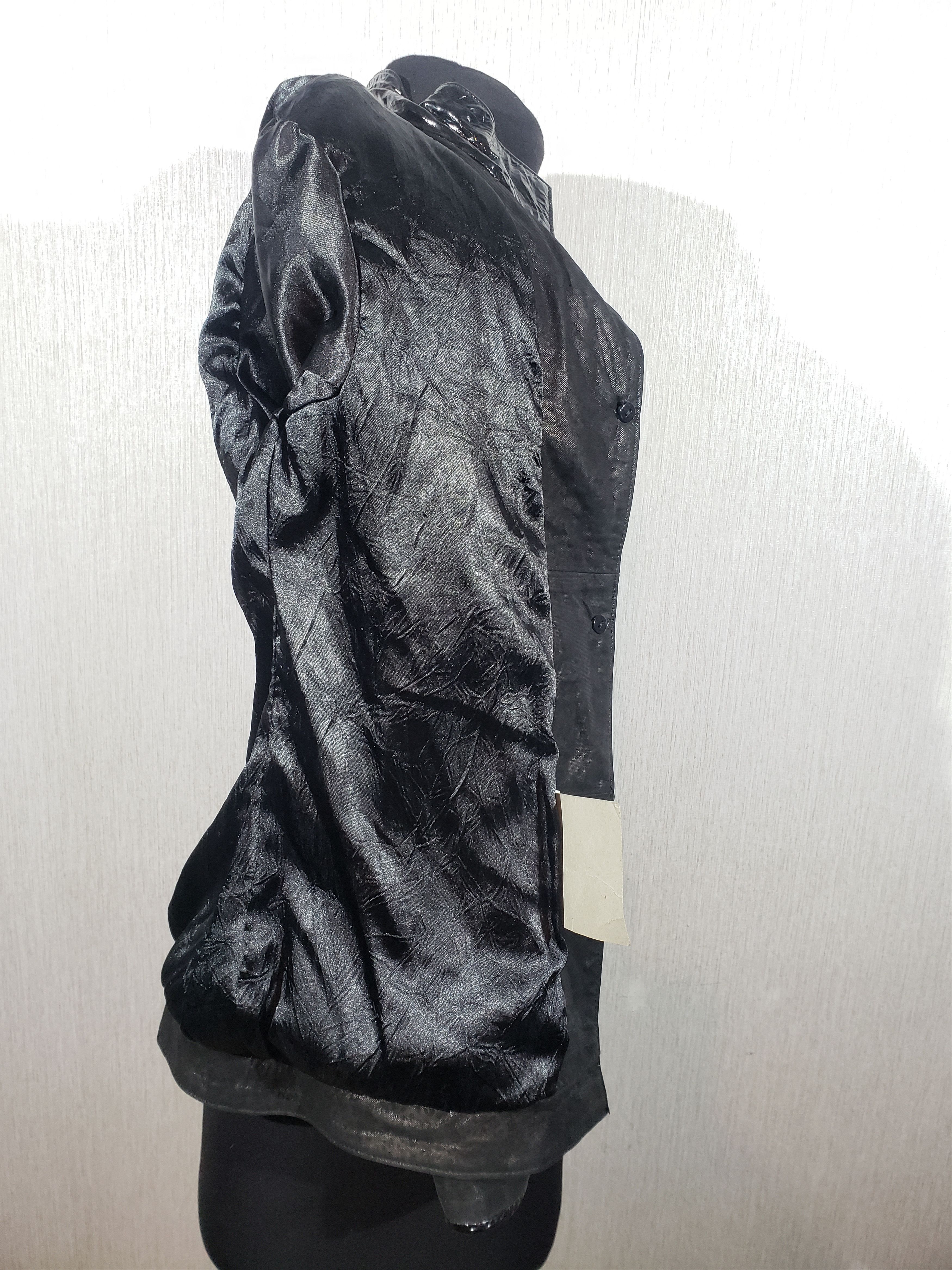 Other Stylish women's leather jacket with buttons. Size M / US 6-8 / IT 42-44 - 9 Thumbnail