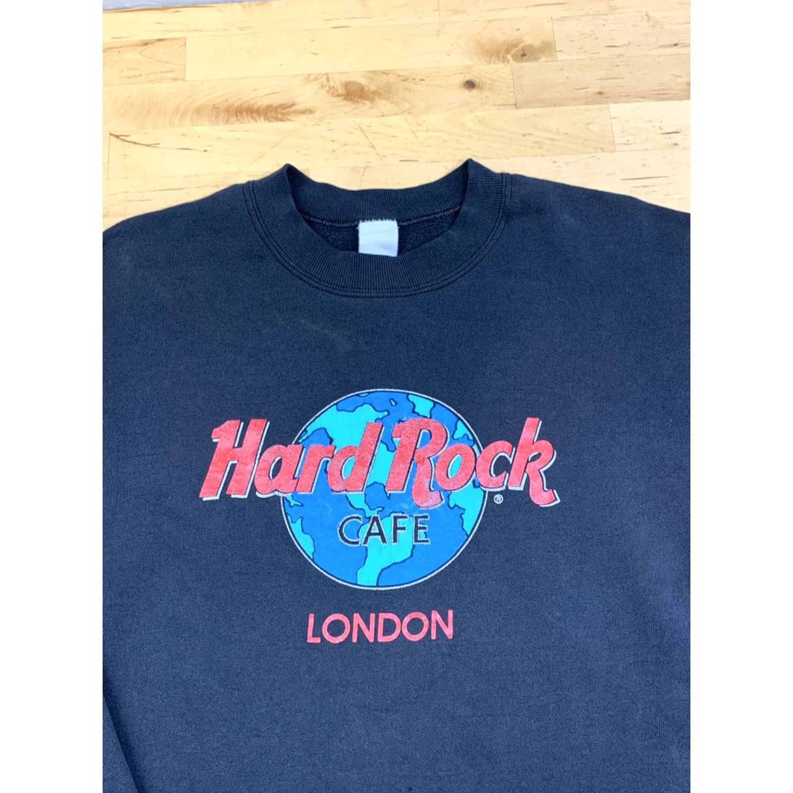 Hard Rock Cafe VINTAGE Hard Rock Cafe Sweatshirt Men M Black 90s Logo Pullover Shirt Size US M / EU 48-50 / 2 - 5 Thumbnail