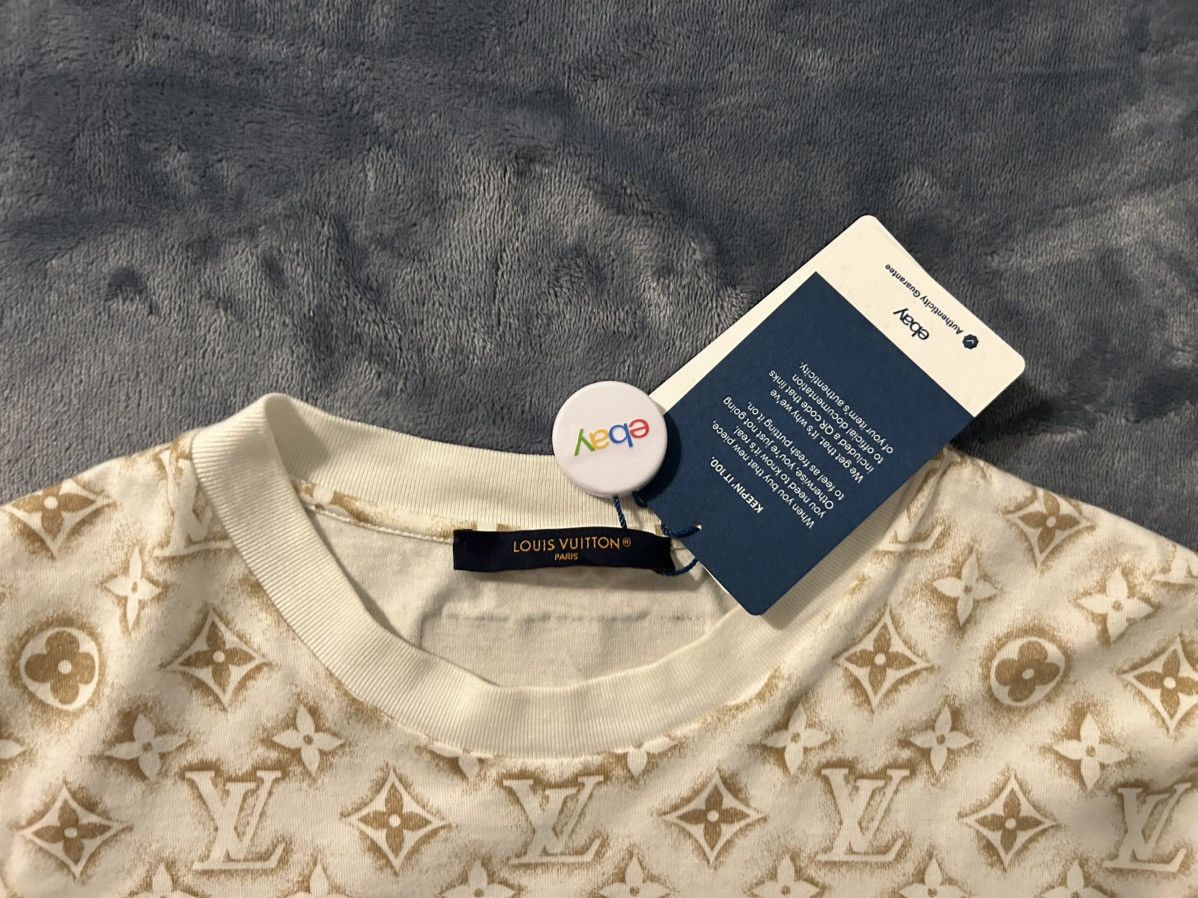 Louis Vuitton Louis Vuitton All-Over Monogram Tee Size US L / EU 52-54 / 3 - 2 Thumbnail