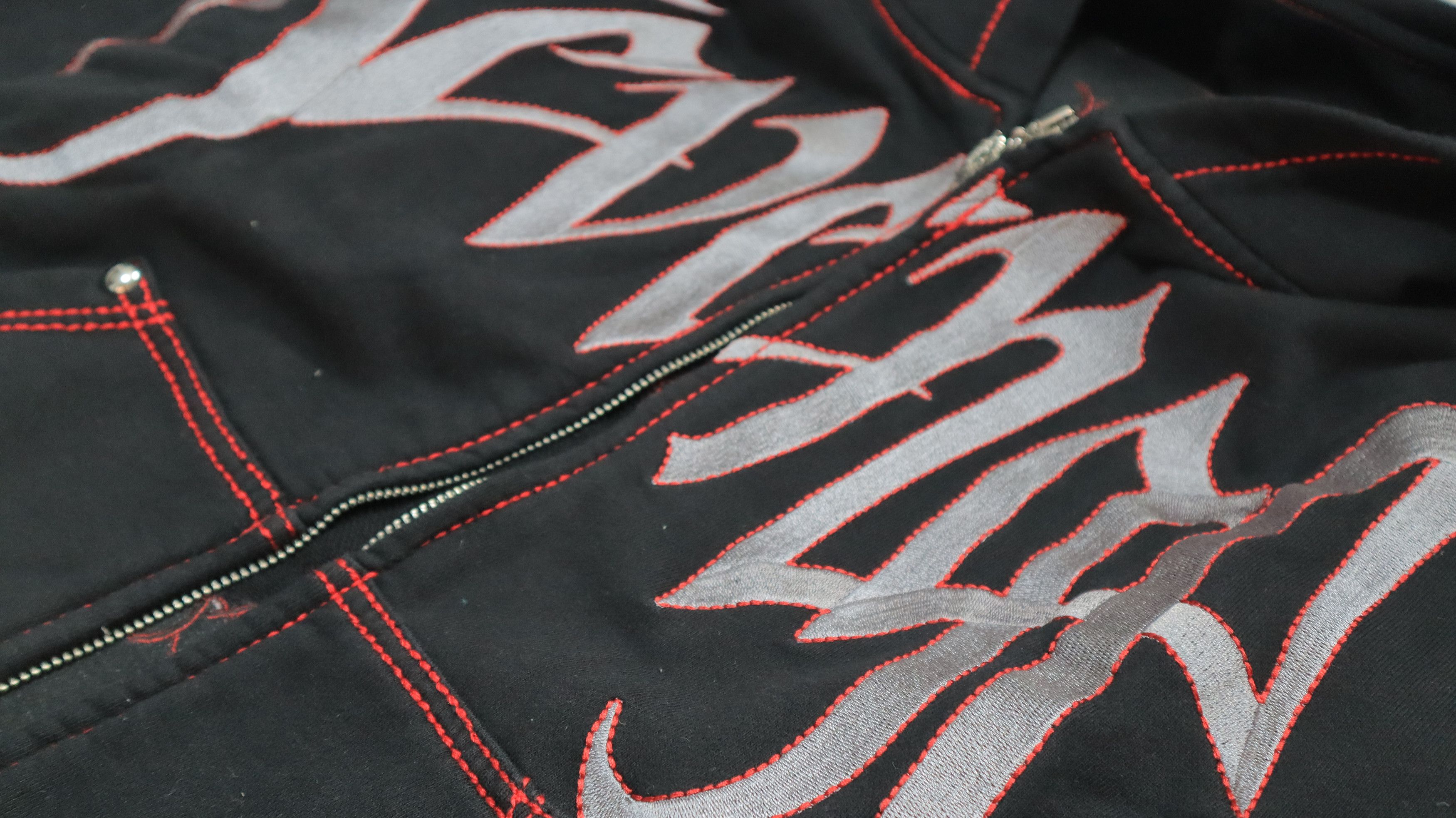 Revenge Revenge Contrast Skull Embroidered Zip Size US S / EU 44-46 / 1 - 6 Thumbnail