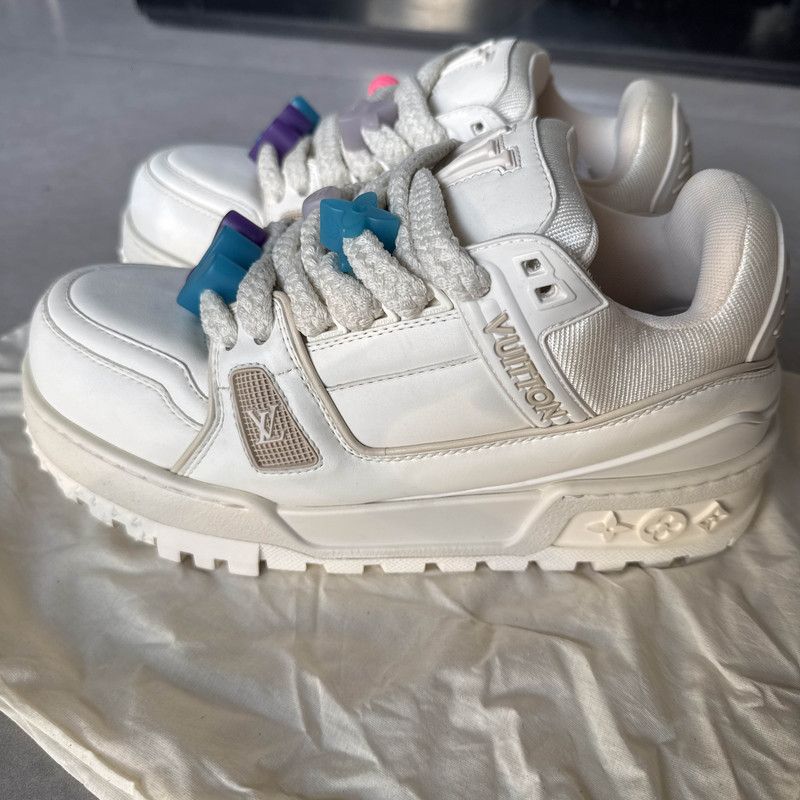 Louis Vuitton Louis Vuitton Trainer Maxi Low-Top Fashion Sneakers 0079 Size US 6.5 / EU 39-40 - 1 Thumbnail