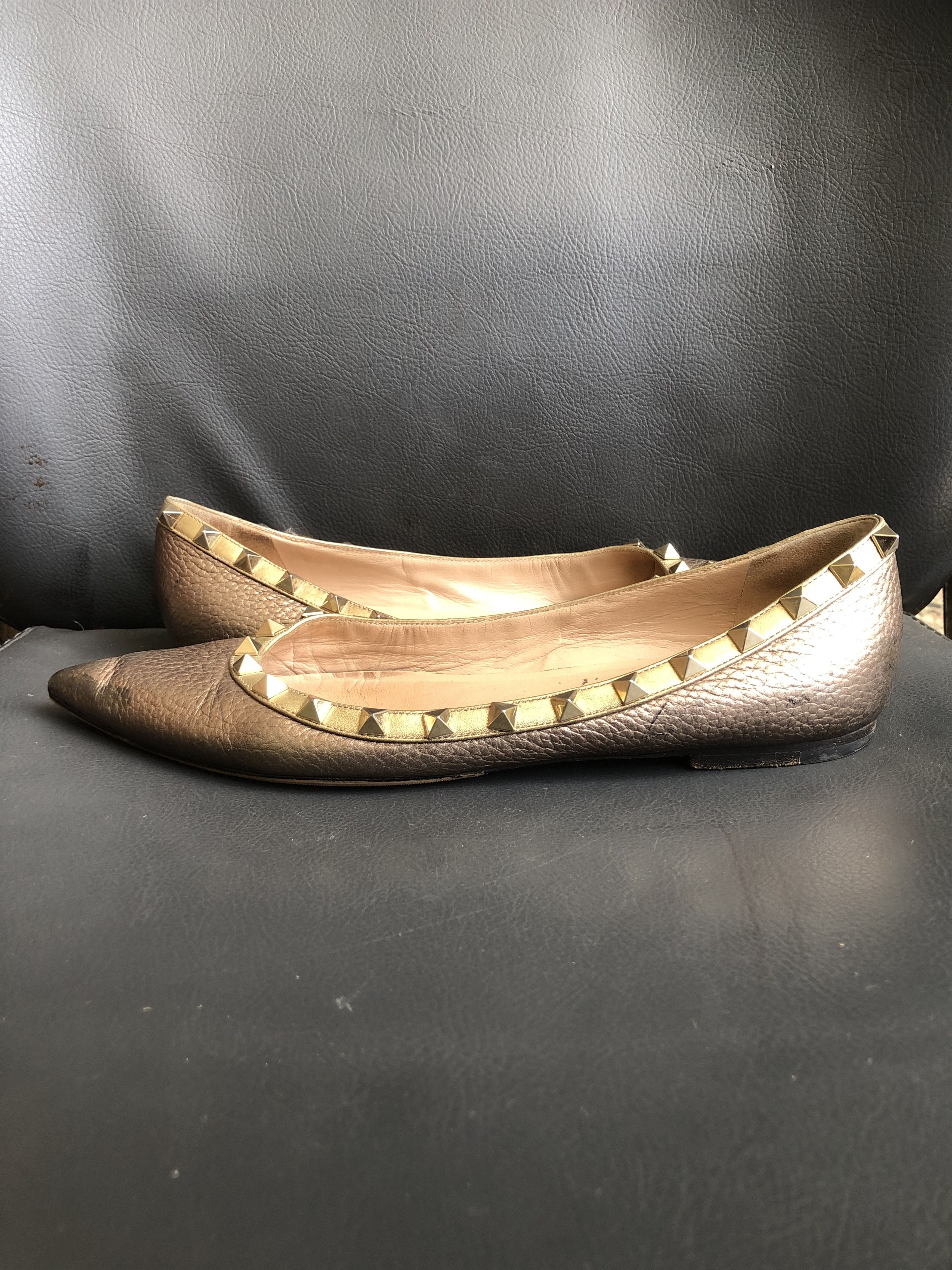 Giovanni Valentino Valentino Garavani Gray Women’s Rockstudded Flats Size 38 Size US 8 / IT 38 - 7 Thumbnail