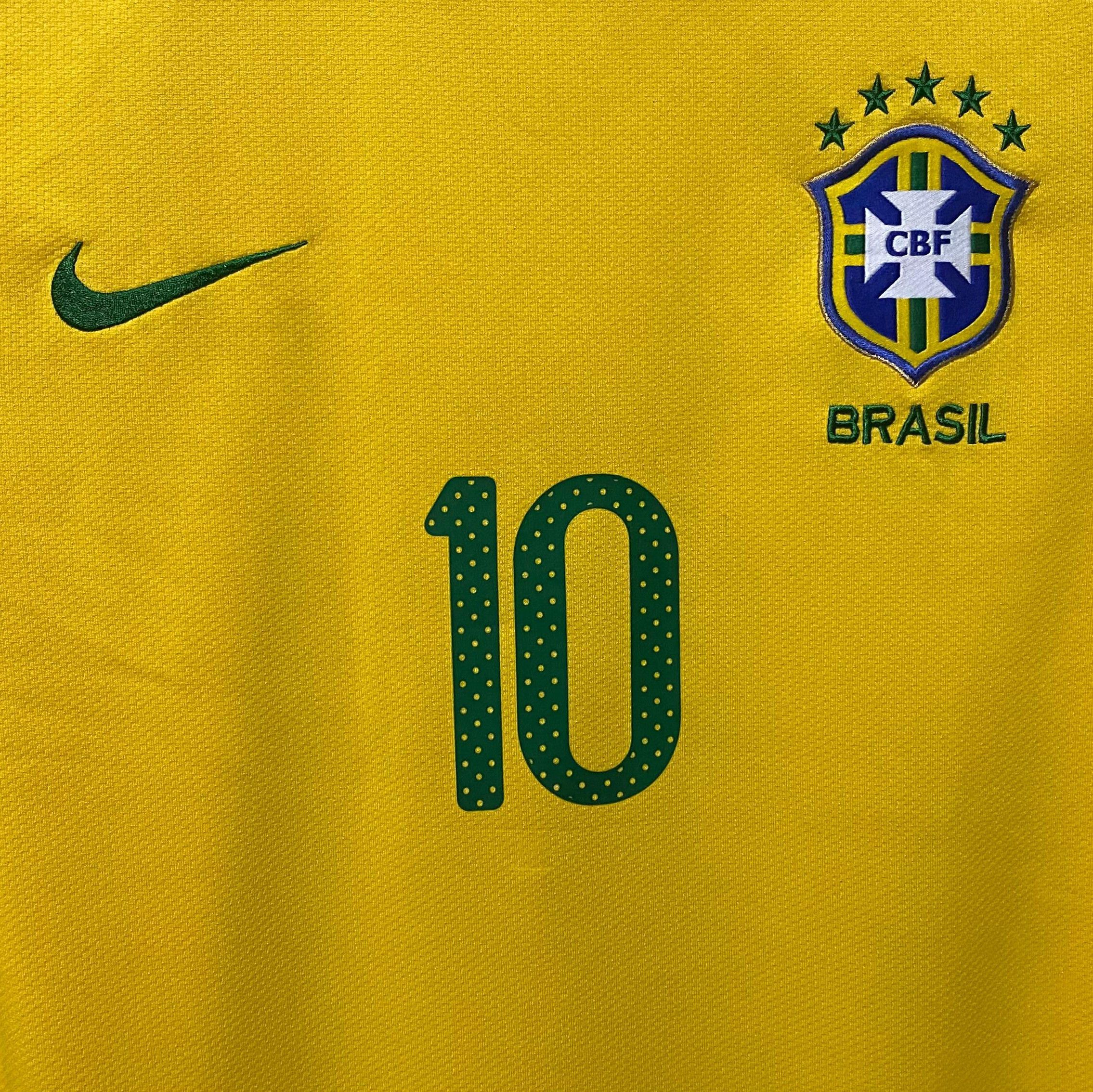 Nike Brazil World Cup 2010 Home Jersey Ricardo Kaká Size US M / EU 48-50 / 2 - 3 Thumbnail