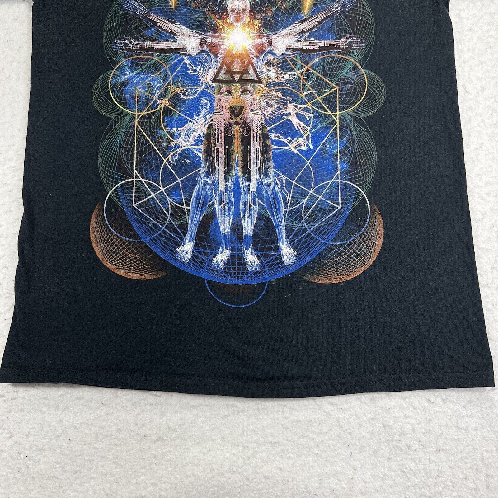 Gildan Meka Nism Medium Black The Shift Design Graphic Band T Shirt Size US M / EU 48-50 / 2 - 7 Thumbnail