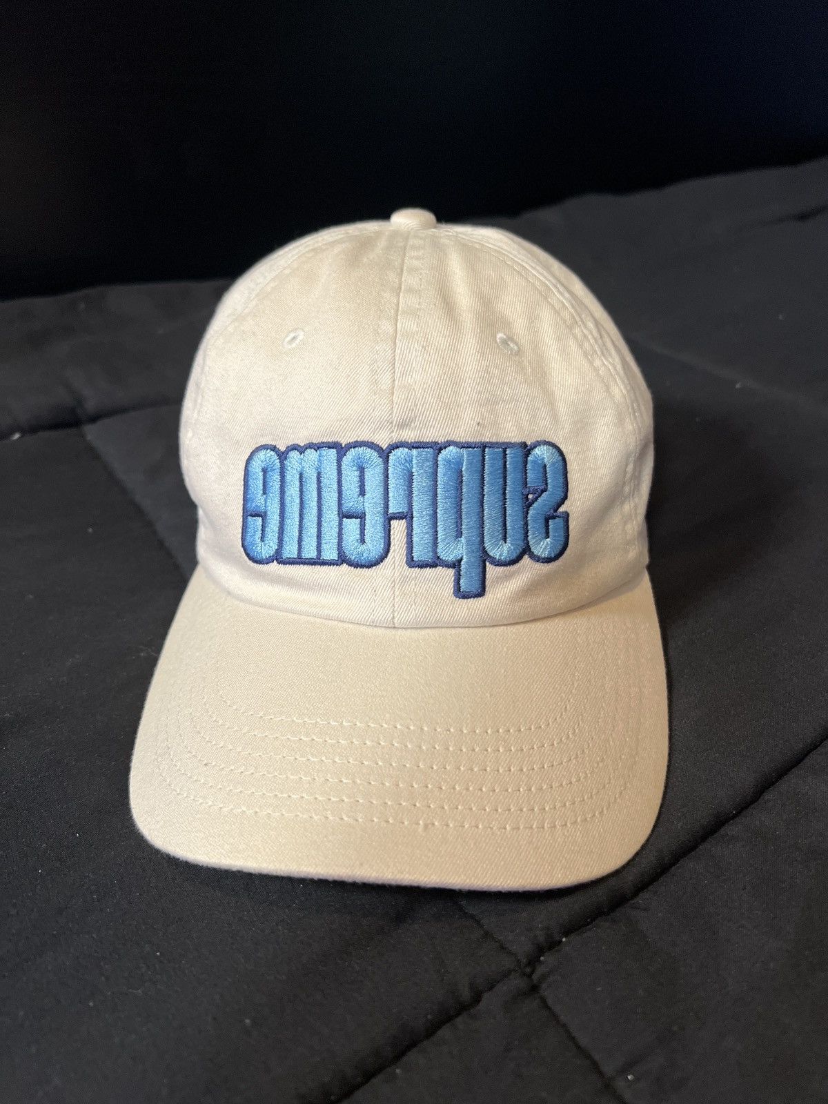 Supreme Supreme Reverse Logo 6-Panel Size ONE SIZE - 1 Thumbnail