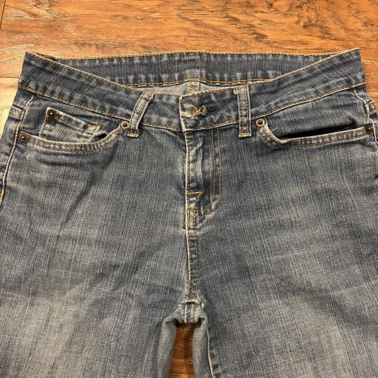Vintage Crazy Vintage Y2K/2000s Flare Skater Streetwear Essential Medium Wash Denim Jeans! Size US 30 / EU 46 - 2 Thumbnail
