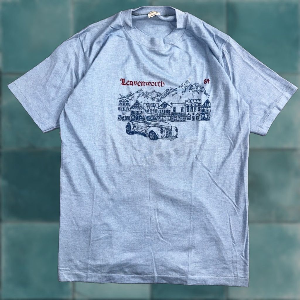 Vintage Vintage Sportswear Leavenworth 80s T-Shirt Men M Blue Cars Racing Vintage 1984 Graphic Size US M / EU 48-50 / 2 - 1 Thumbnail