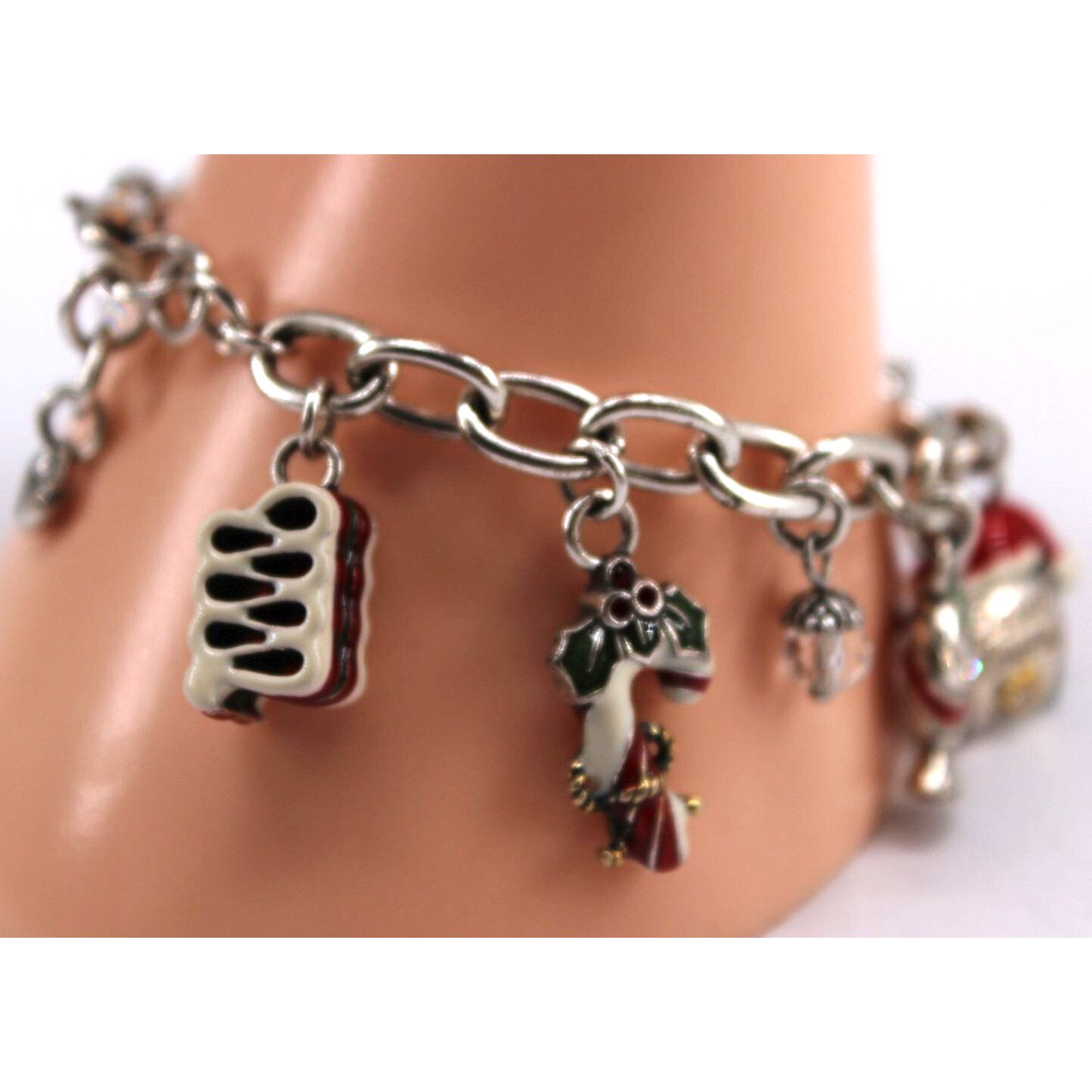 Brighton JJ Christmas Brooch & Brighton Charm Bracelet Silver Tone Size ONE SIZE - 4 Thumbnail