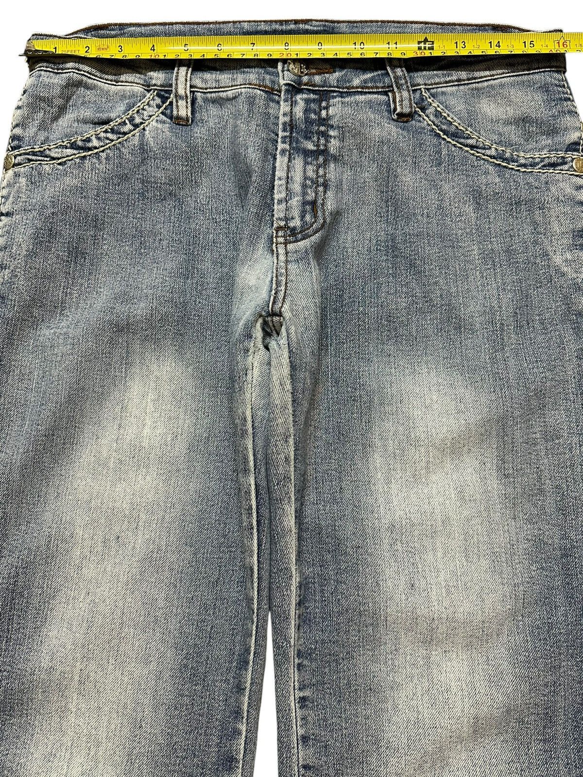 Hysteric Glamour Vintage Japanese Brand Blue Faded Wash Style Flare Jeans Size US 32 / EU 48 - 11 Thumbnail