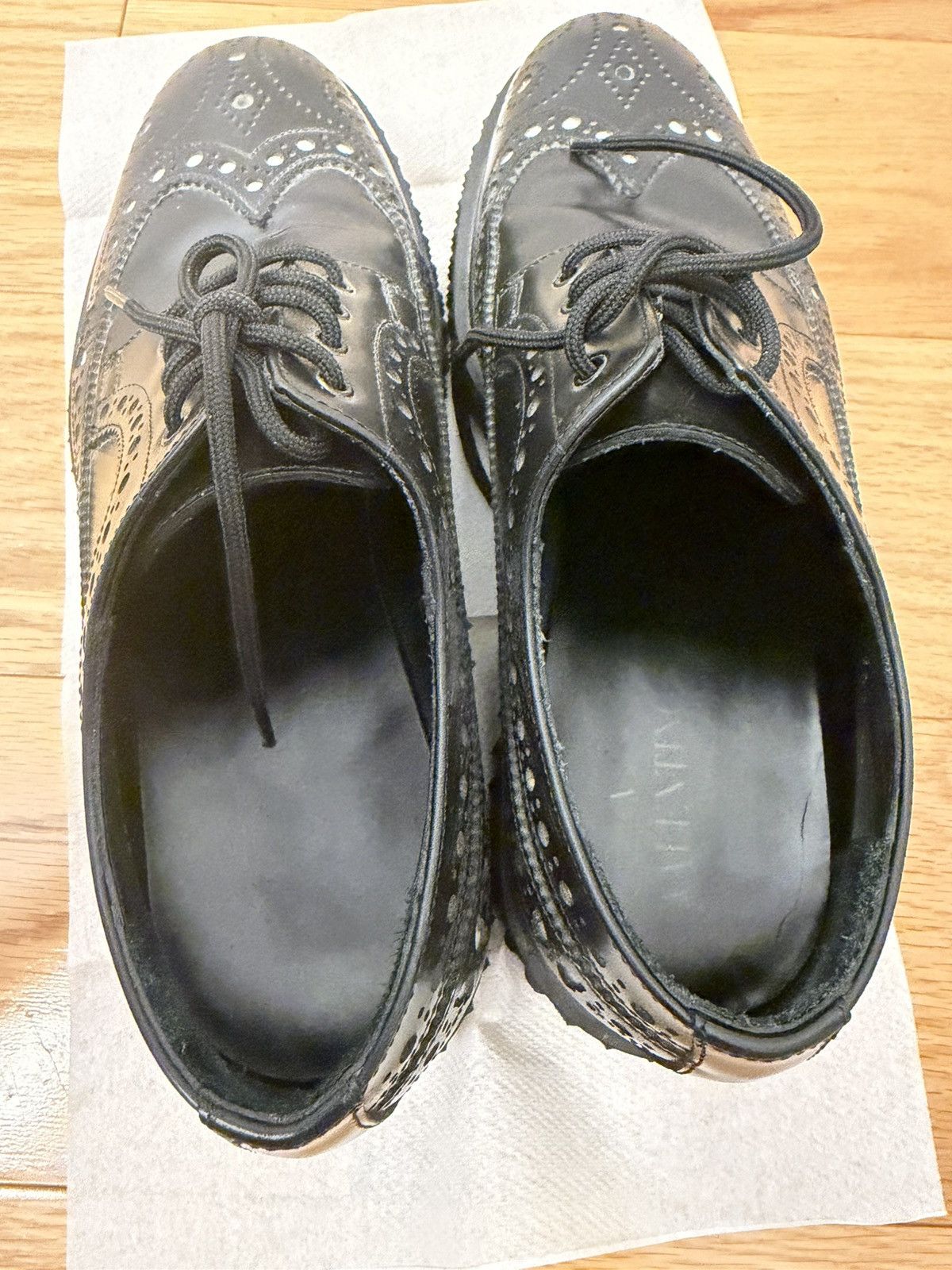 Valentino Valentino Butterfly Brogues size 41 Size US 8 / EU 41 - 4 Thumbnail