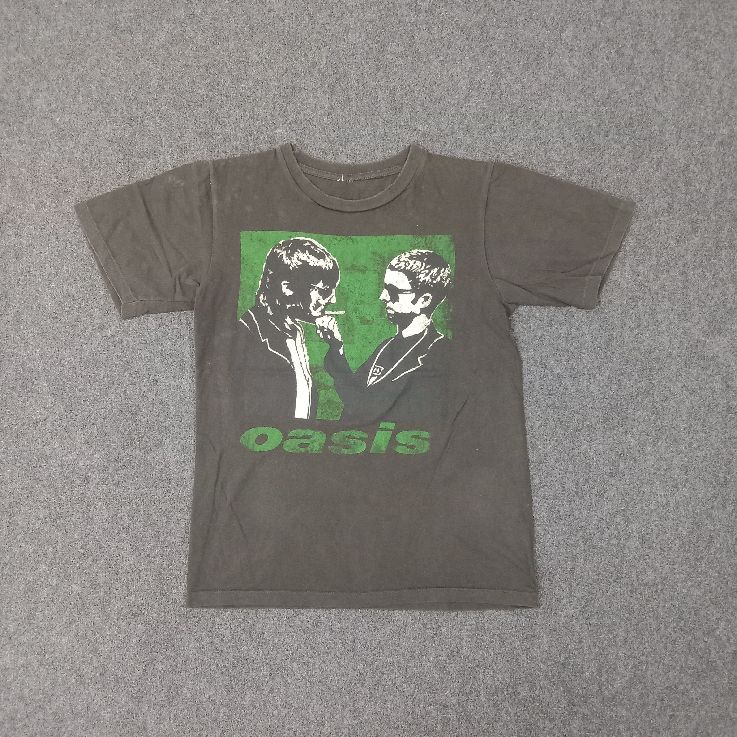 Band Tees OASIS American Rock Band 90's Tshirt C259N8 Size US S / EU 44-46 / 1 - 1 Thumbnail