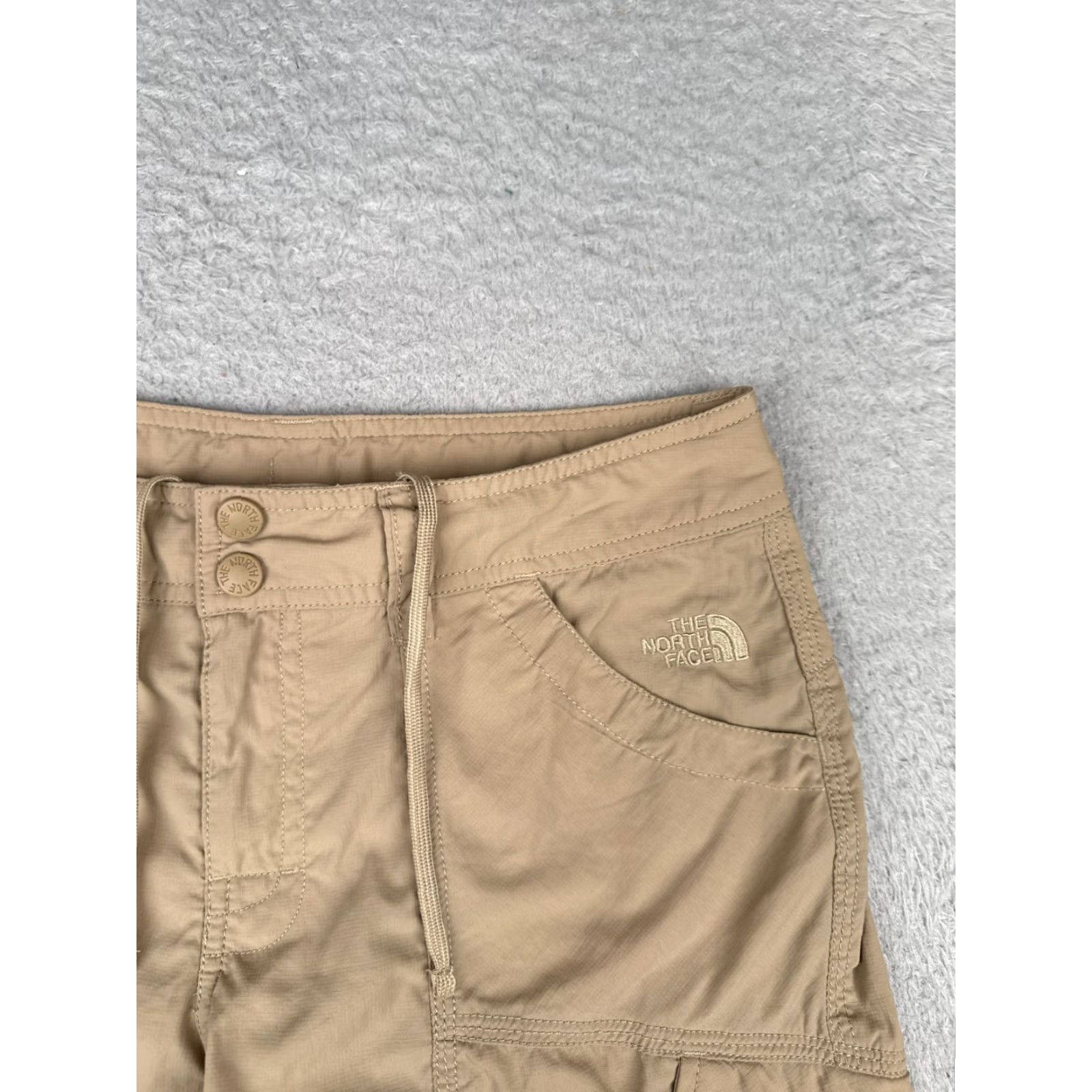 The North Face The North Face Women’s Shorts Cargo Beige 29x7 100% Nylon Canvas Quick Dry Breathable Pockets Hiking Outdoor Activewear Regular Size 4 Womens Size 27" / US 4 / IT 40 - 5 Thumbnail