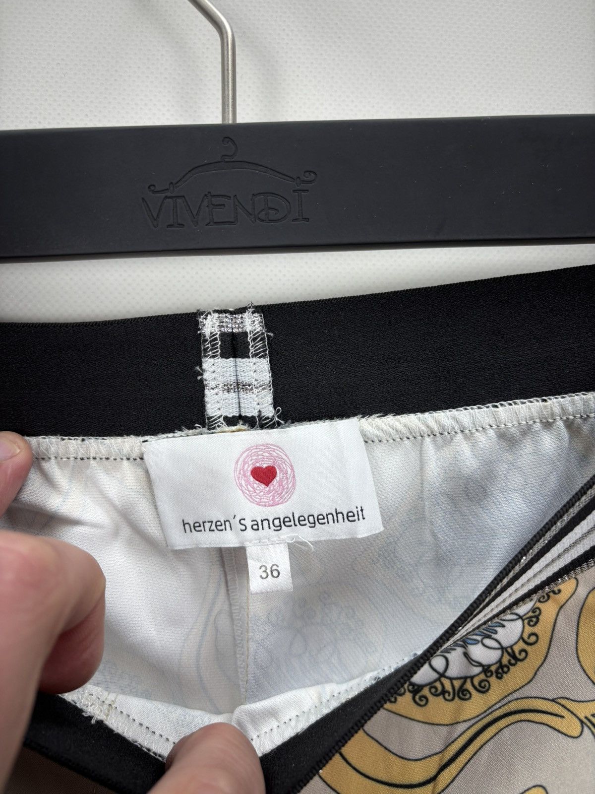 Other Womens pants Herzen's Angelegenheit Size 36 Color Multicolor Size 25" / US 0 / IT 36 - 5 Thumbnail