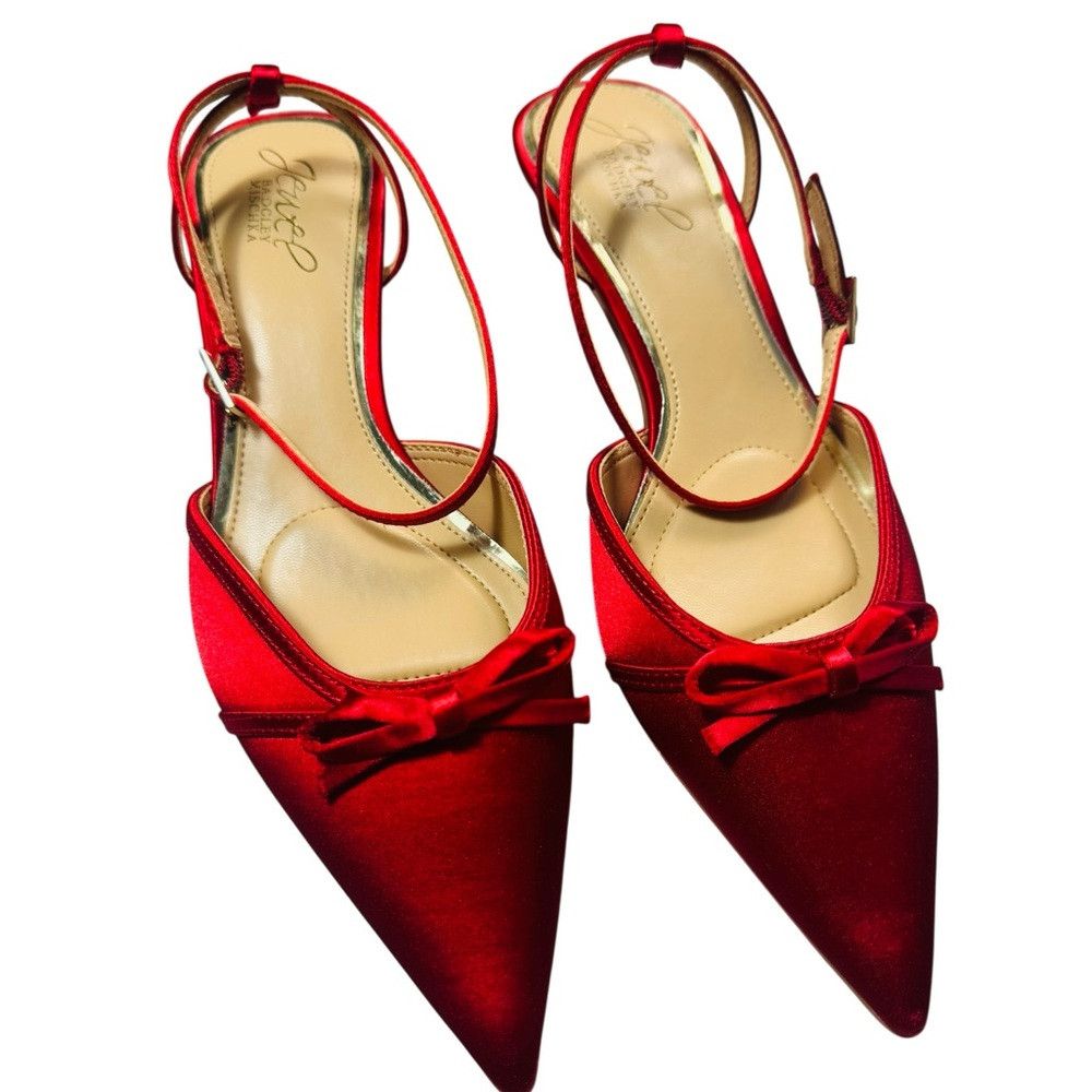Badgley Mischka New Jewel Badgley Mischka Talasia Kitten Heel Red Satin Pum Size US 7 / IT 37 - 4 Thumbnail