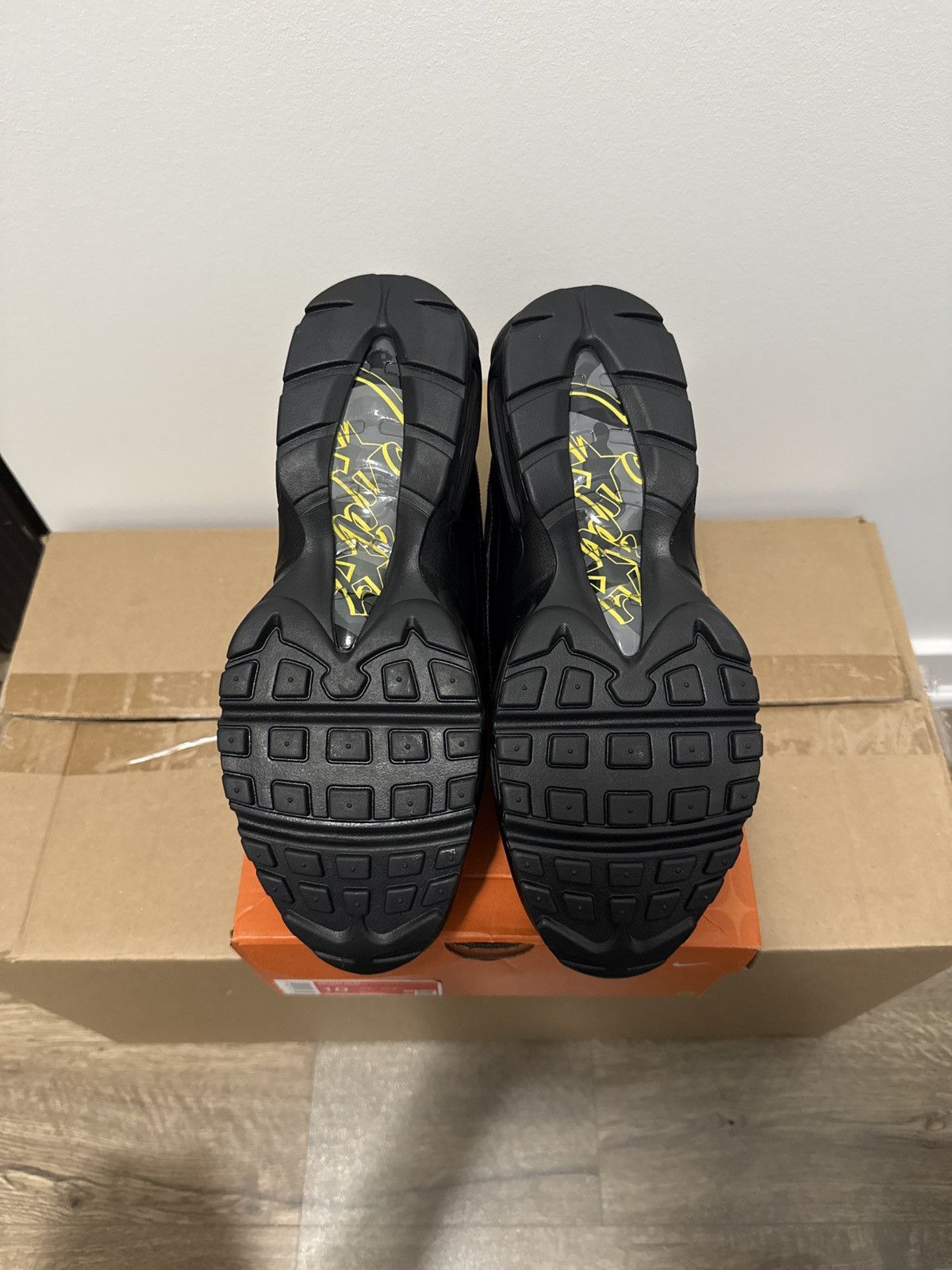 Nike Nike x Corteiz Air Max 95 Honey Black Size US 10 / EU 43 - 8 Thumbnail