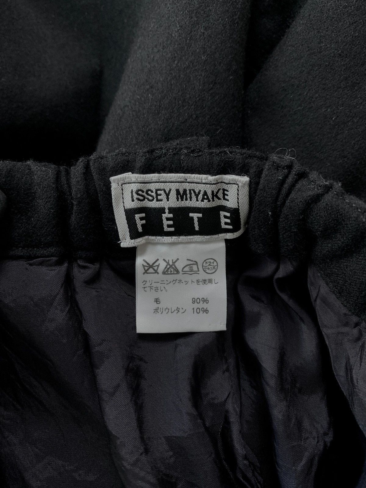 Issey Miyake Cropped Trousers/ Pants Size US 29 - 5 Thumbnail