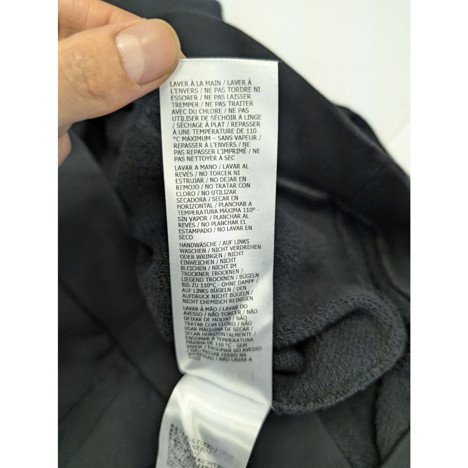 Gucci o1rshd1 Boutique Print Sweatshirt Hoodie in Black Size US M / EU 48-50 / 2 - 16 Thumbnail