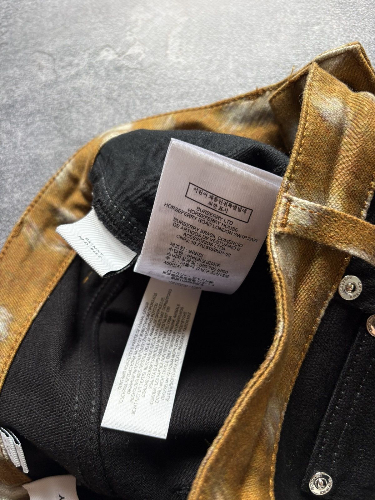 Burberry Burberry London England Luxury Deer Print Stripe Denim Pants Size 28" / US 6 / IT 42 - 13 Thumbnail