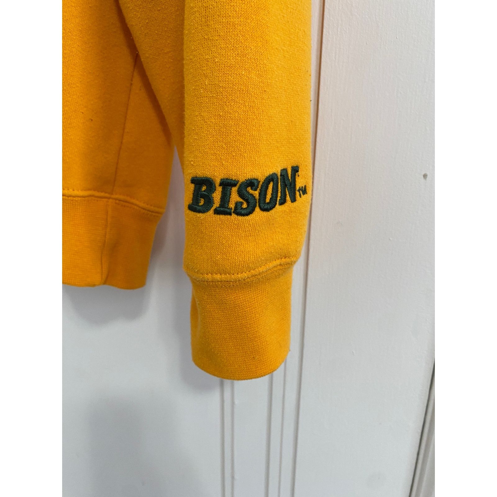 NCAA NDSU Bison Stitched Hoodie Sweatshirt Size Small Size US S / EU 44-46 / 1 - 3 Thumbnail