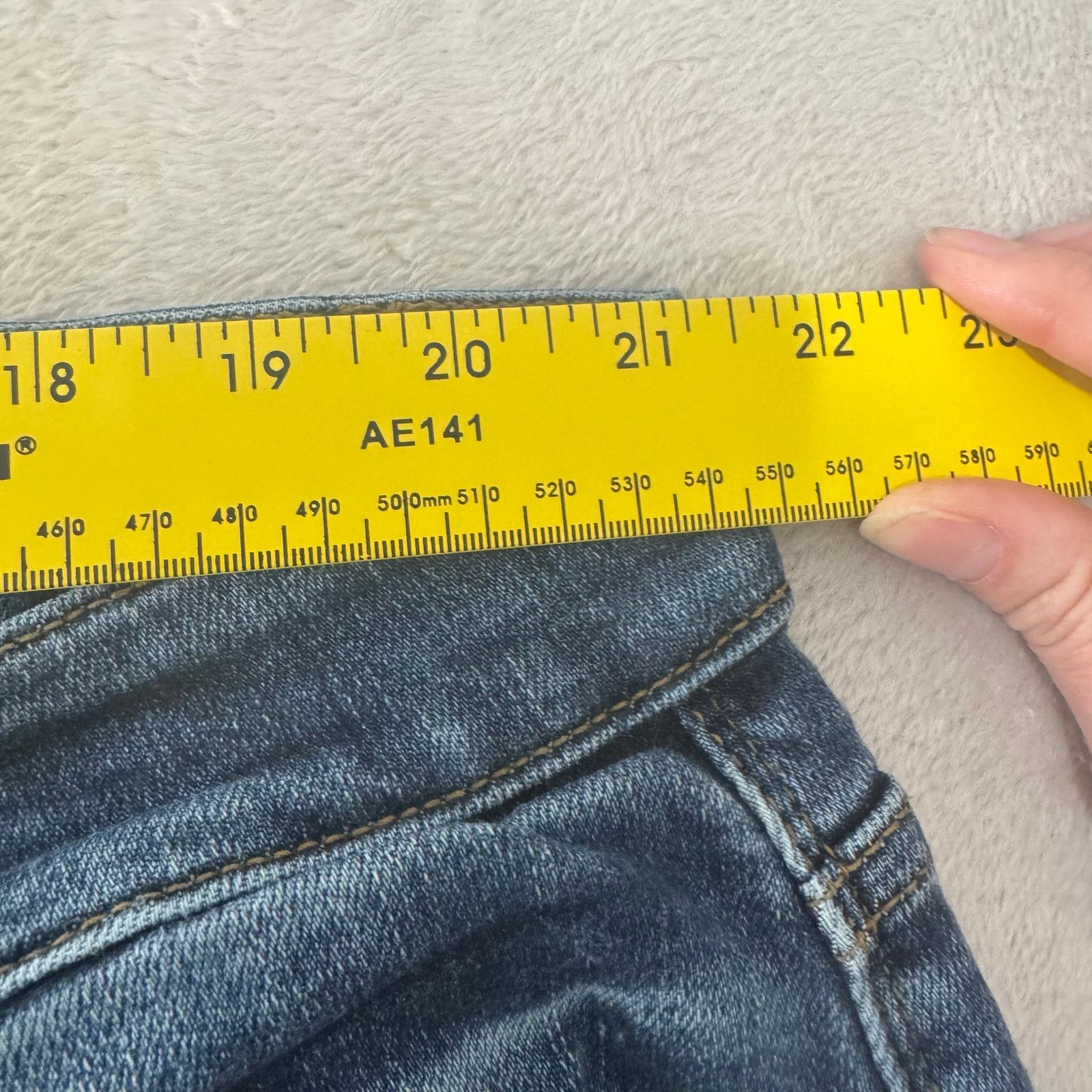 Judy Blue Judy Blue Women's Skinny Fit Denim Jeans 24W Medium Wash Size 42" / US 20 - 7 Thumbnail