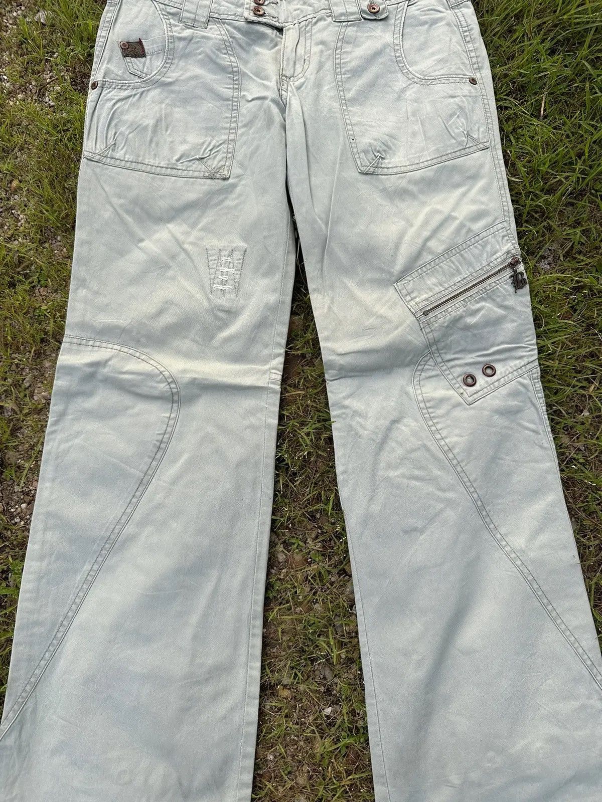 Billabong W31 L32🔥FLARES/BOOTCUT Y2K VINTAGE BILLABONG LOW RISE CARGO Size US 31 - 2 Thumbnail