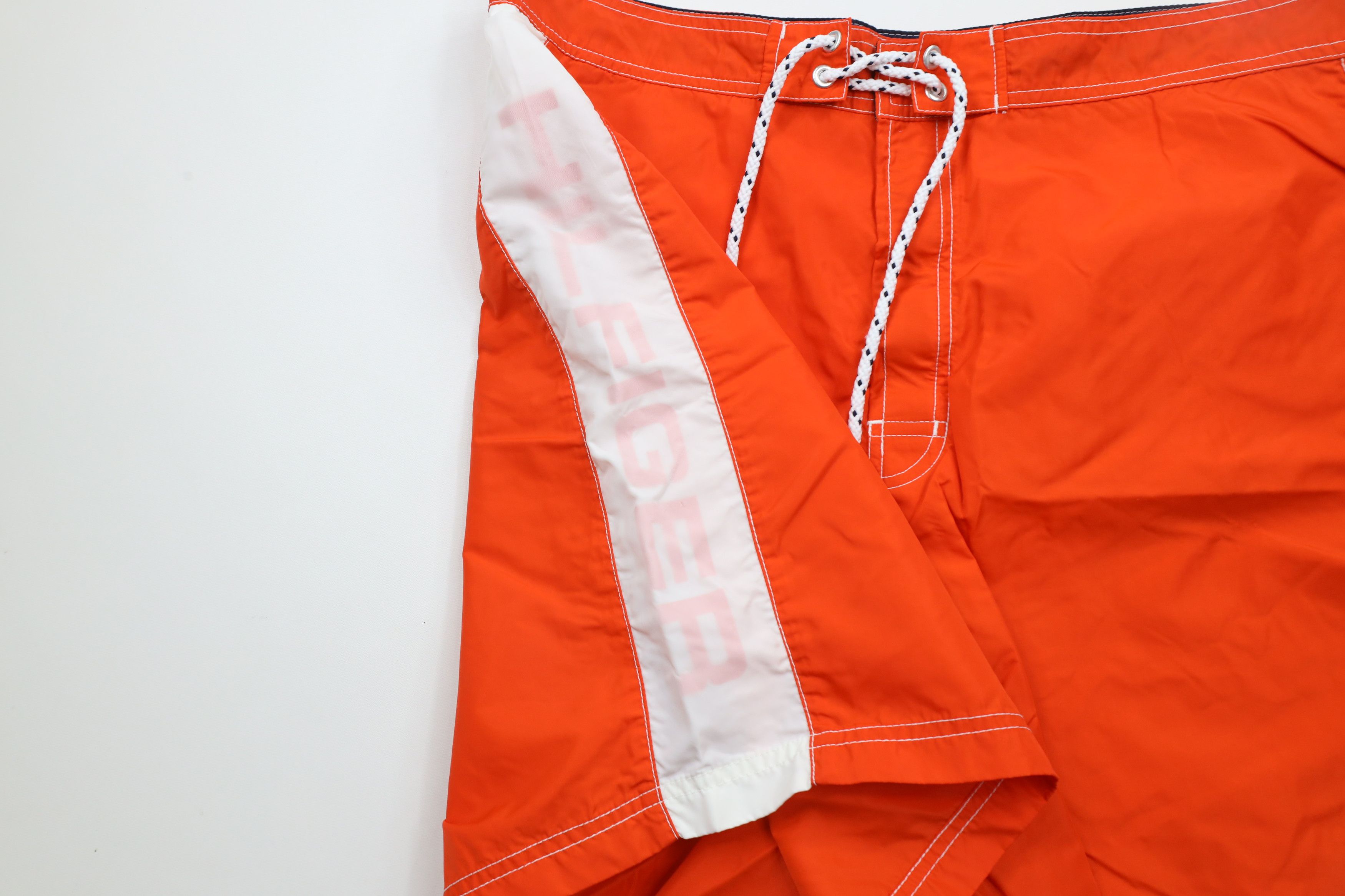 Tommy Hilfiger × Vintage Vintage 90s Tommy Hilfiger Block Lined Shorts Trunks Orange Size US 36 / EU 52 - 6 Thumbnail