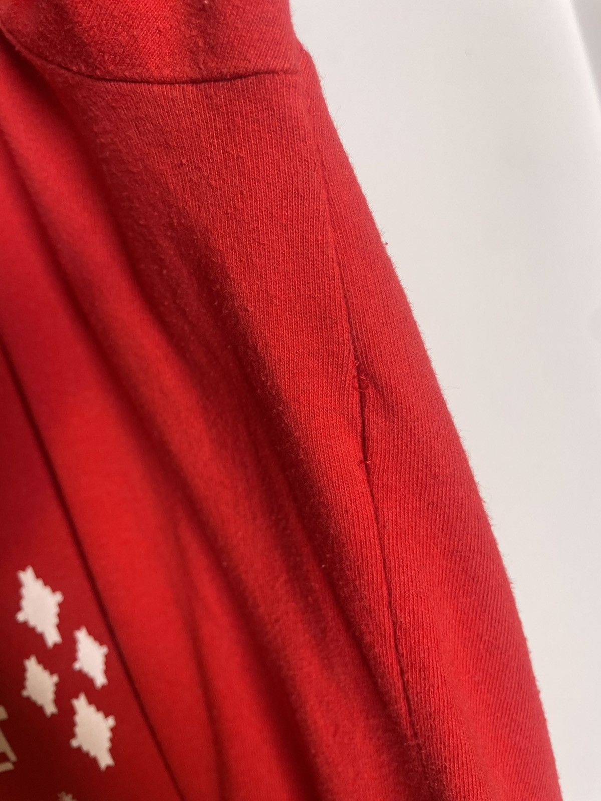 Other Red Hot Chili Peppers Holiday Snowflake Band Tee Red Size US XL / EU 56 / 4 - 4 Thumbnail