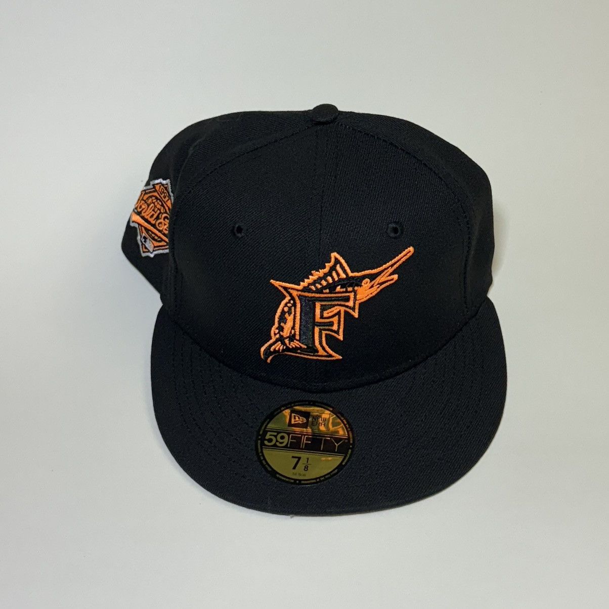 New Era Florida Marlins 1997 World Series New Era Fitted Hat 7 1/8 Size ONE SIZE - 2 Thumbnail