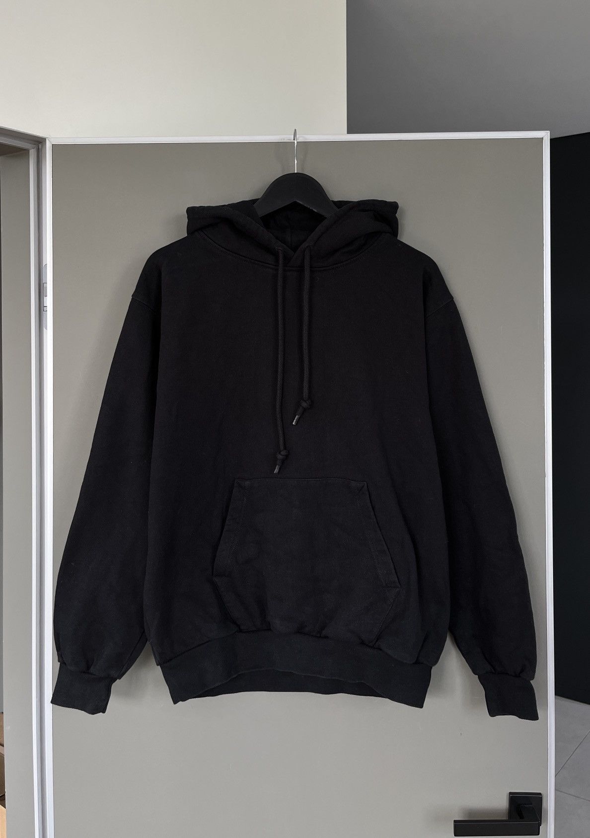 Other HR Giger Museum Alien Iconic Super Rare Heavyweight Hoodie Size US M / EU 48-50 / 2 - 2 Thumbnail