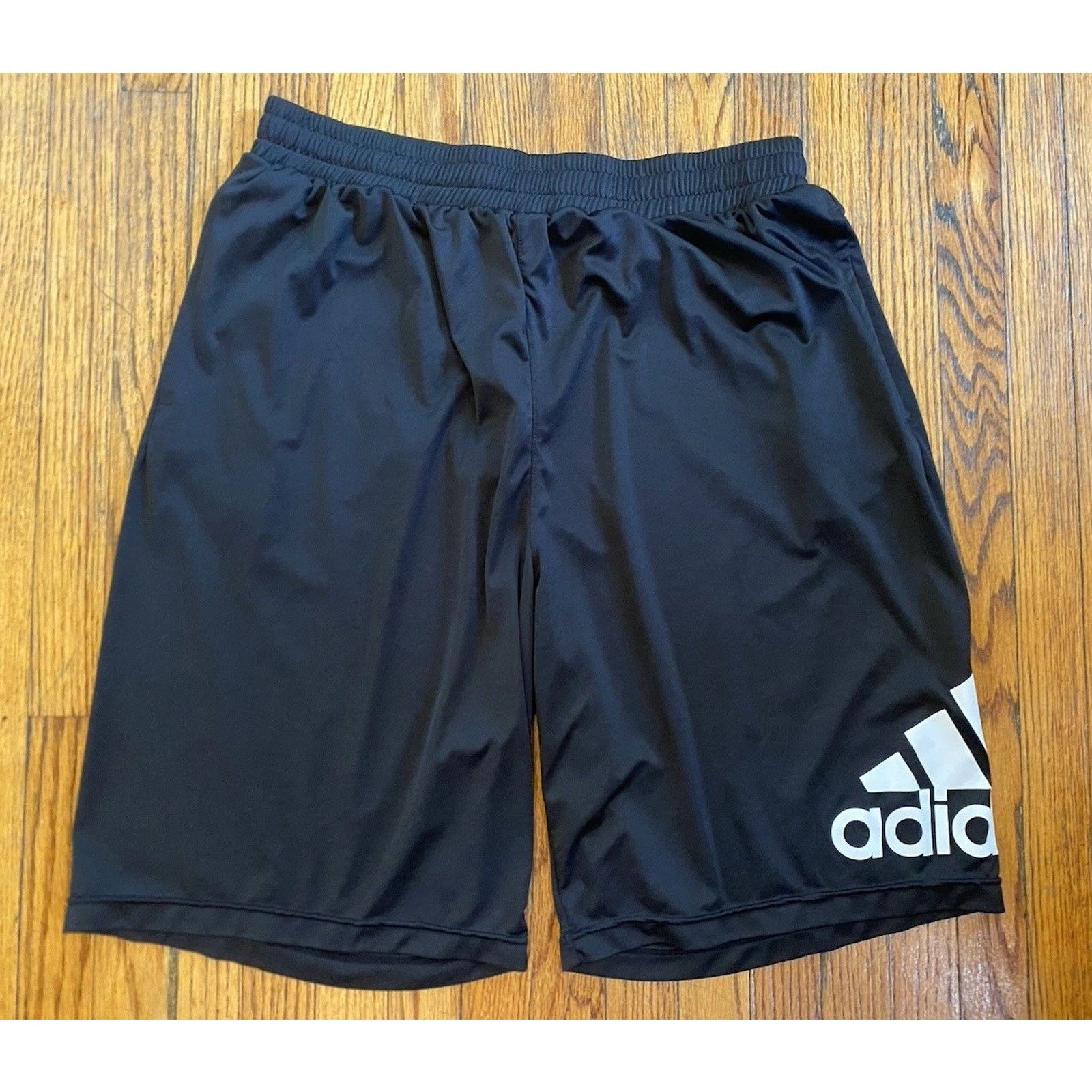 Adidas Adidas Athletic Black Shorts Men’s 2XL Pockets Drawstring Size US 38 / EU 54 - 1 Thumbnail