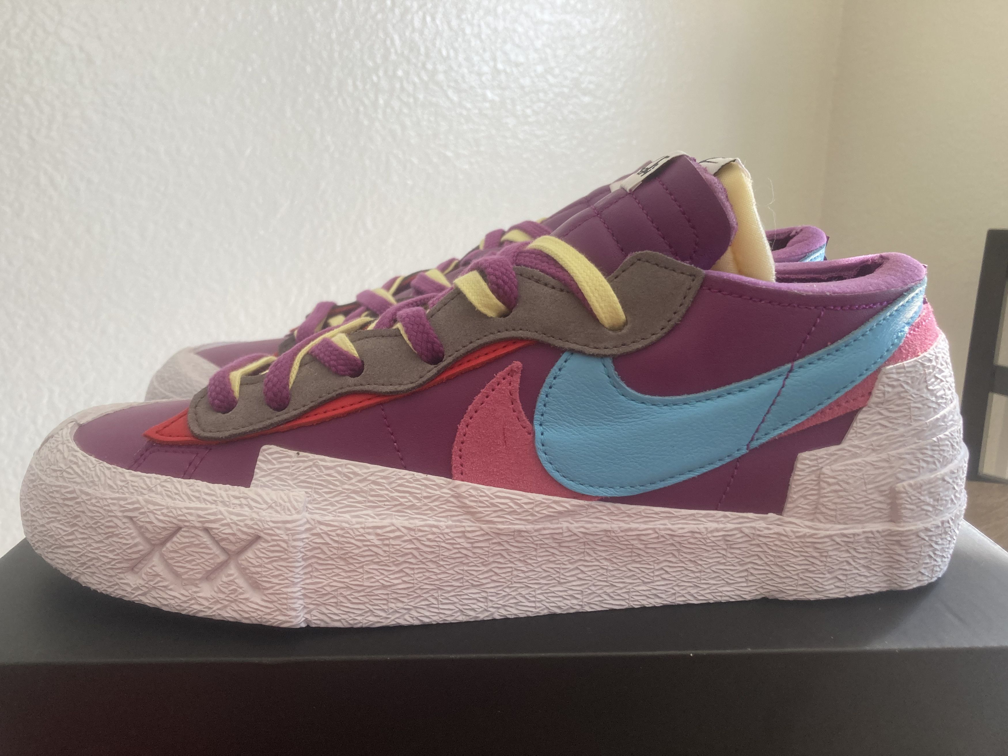 Kaws × Nike × Sacai Nike Blazer Low sacai KAWS Purple Dusk Size US 11 / EU 44 - 4 Thumbnail