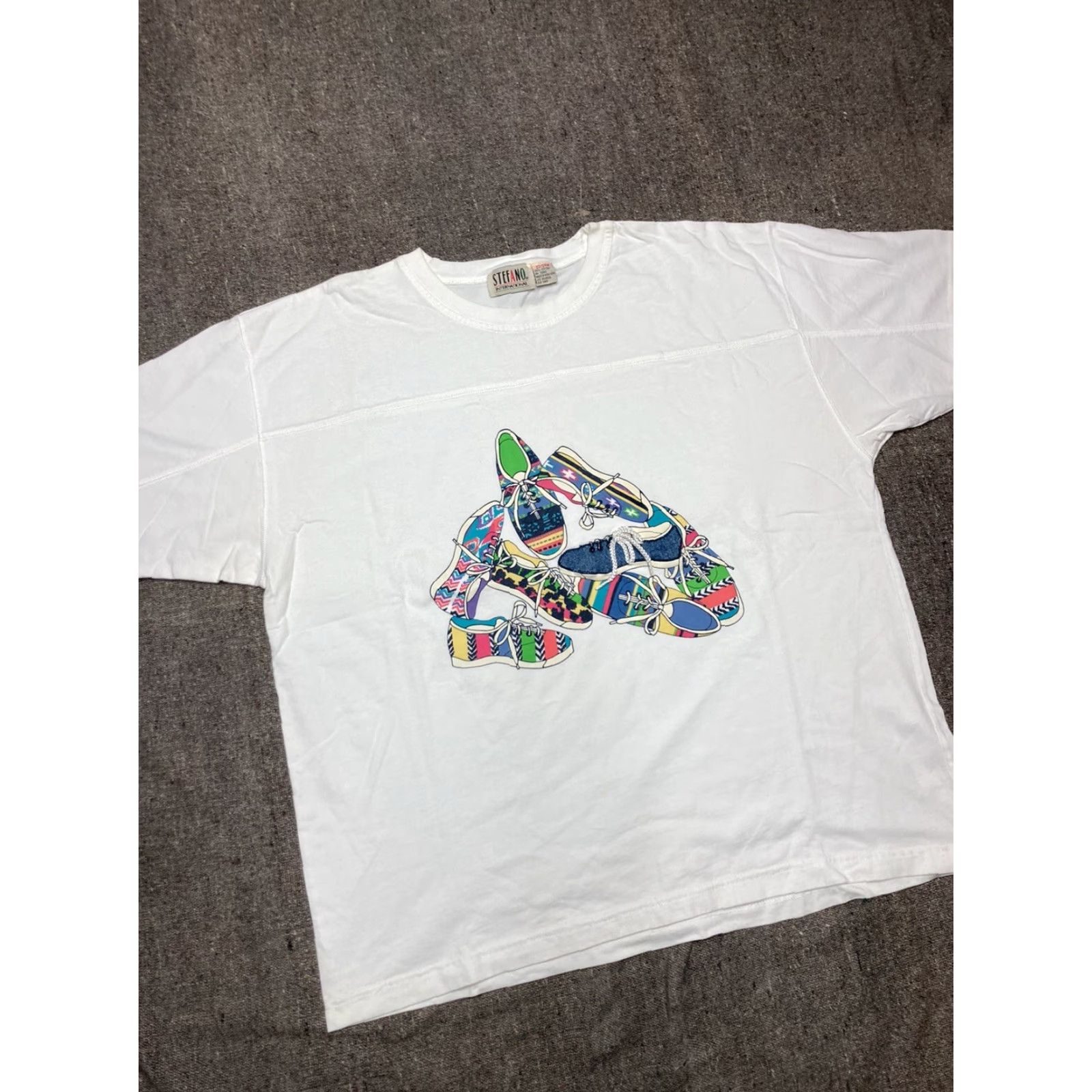 Vintage VINTAGE 90s graphic t shirt tennis shoes running denim steffano intl adult XL Size US XL / EU 56 / 4 - 2 Thumbnail