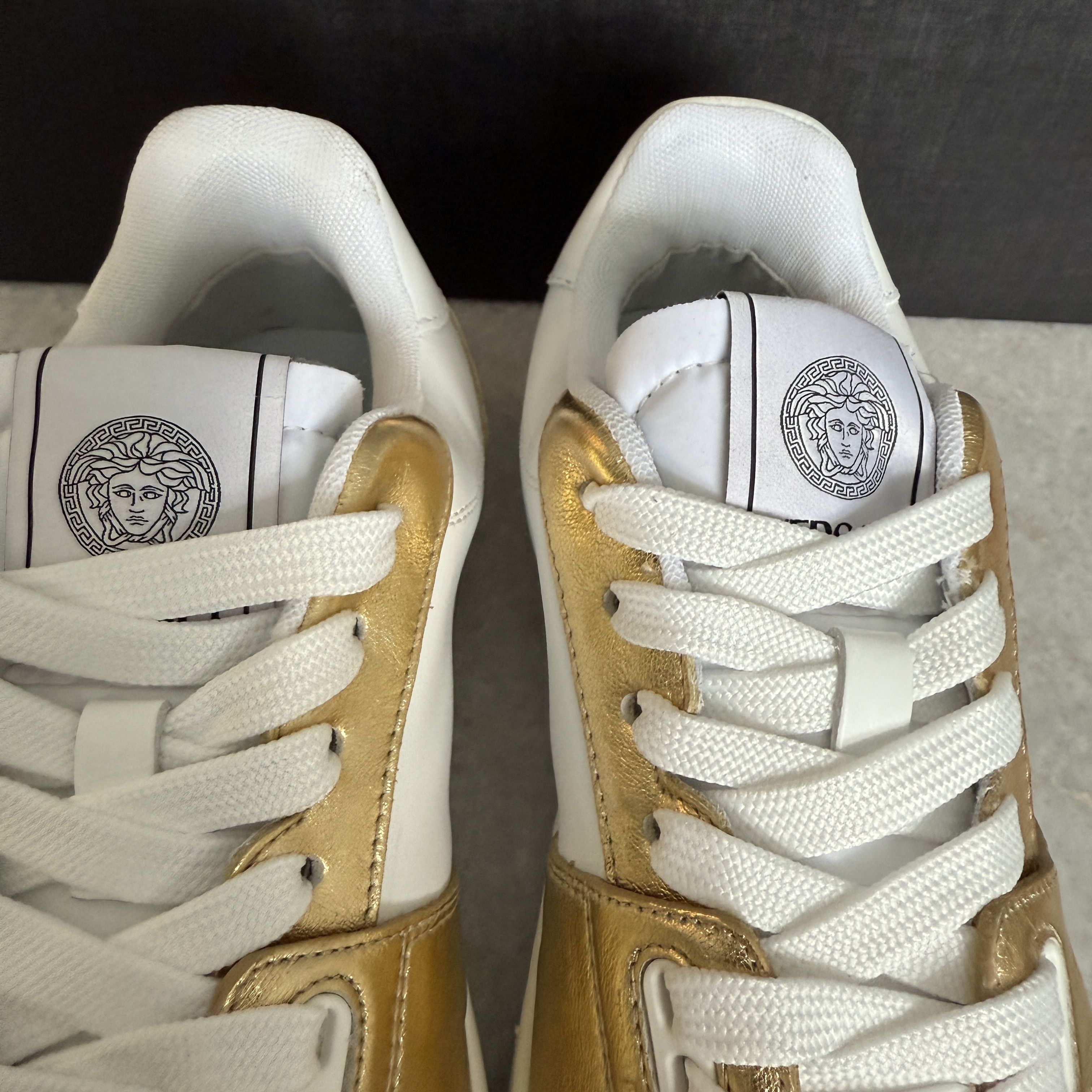Versace Versace Medusa Leather Women's Sneaker Shoe, 1014316, 39.5 Size US 9.5 / IT 39.5 - 8 Thumbnail