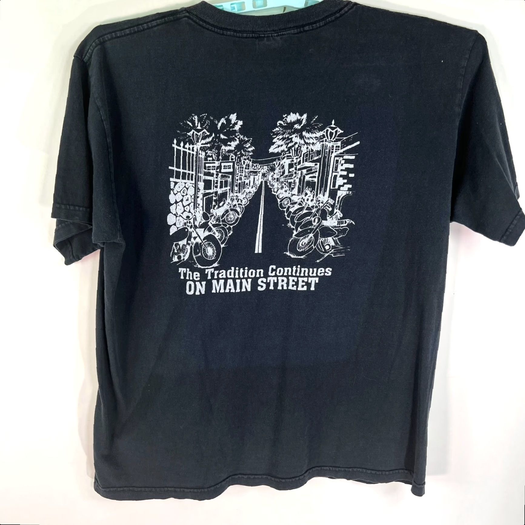 Vintage Vintage 1999 Action Bike Week Daytona T-Shirt Mens Size L Black Short Sleeve Cotton Logo Biker 90s Size US L / EU 52-54 / 3 - 6 Thumbnail
