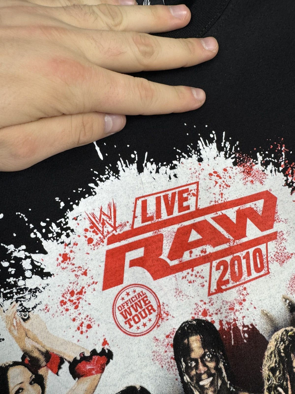 WWE WWE The Raw 2010 Wrestling T-shirt Size US M / EU 48-50 / 2 - 9 Thumbnail