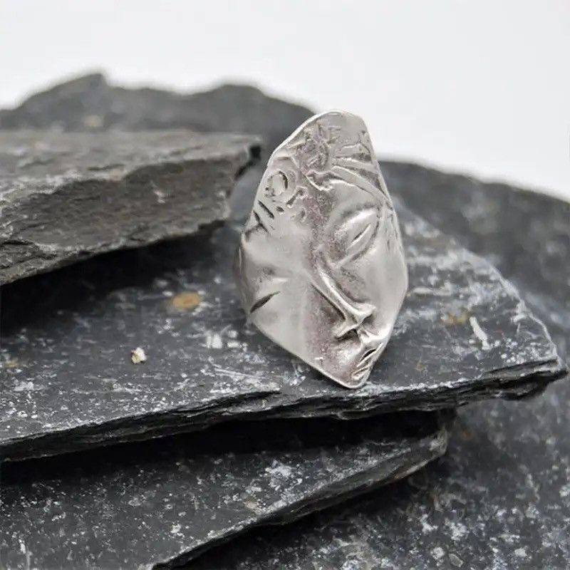 Jewelry × Vintage Vintage Human Face Ring Size ONE SIZE - 3 Thumbnail